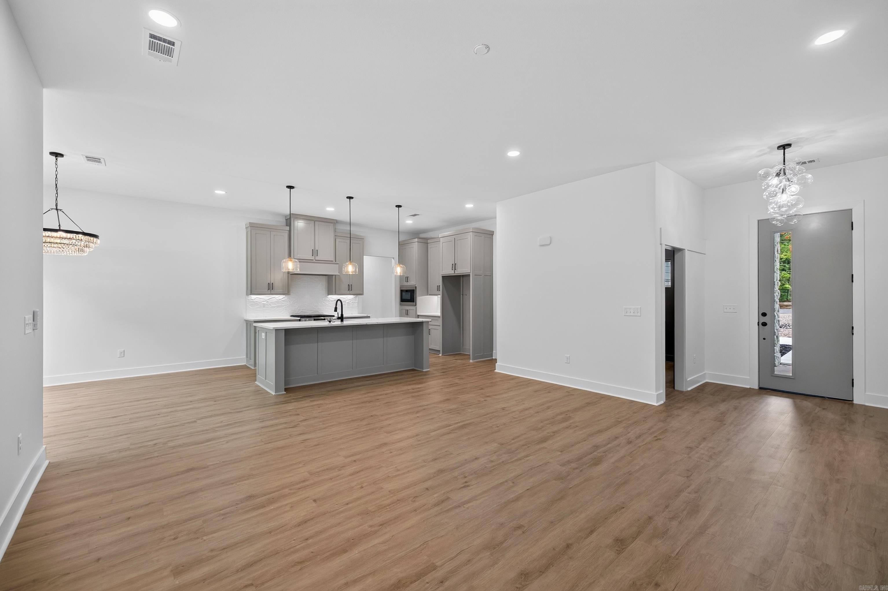 41 Estrella Way Property Photo 7