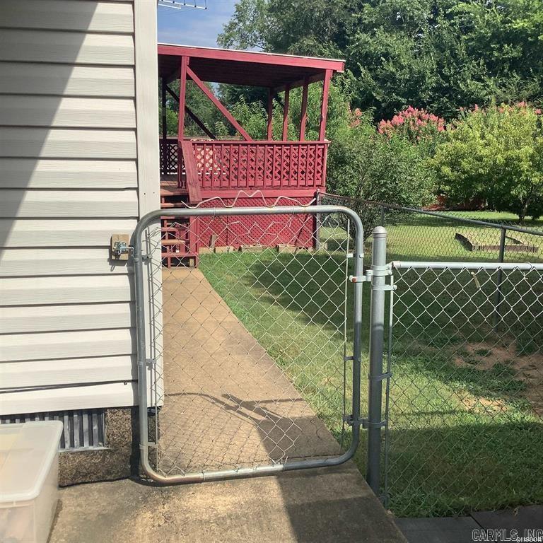 102 Amy Drive Property Photo 7
