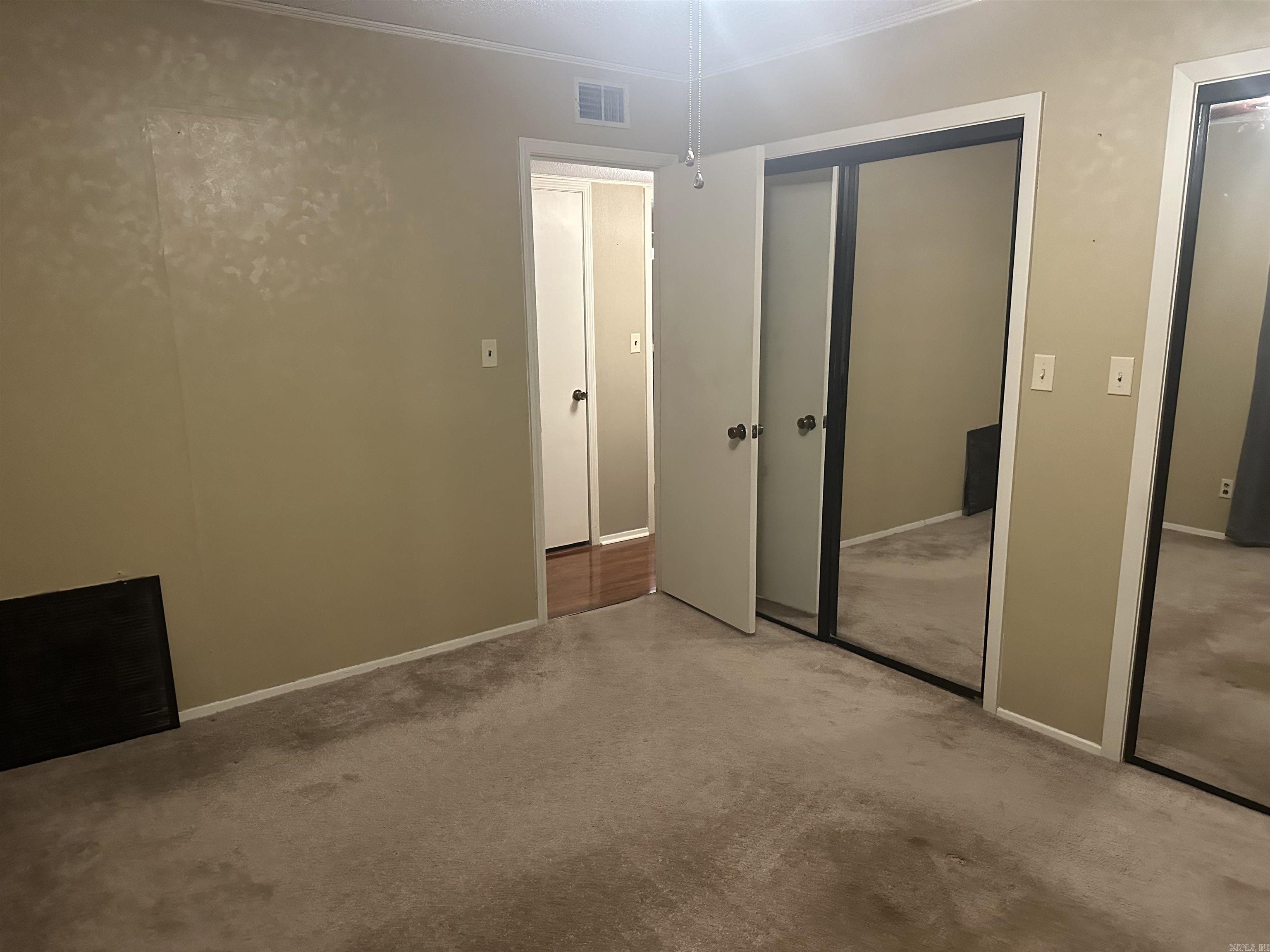 819 E Unity Road Property Photo 20