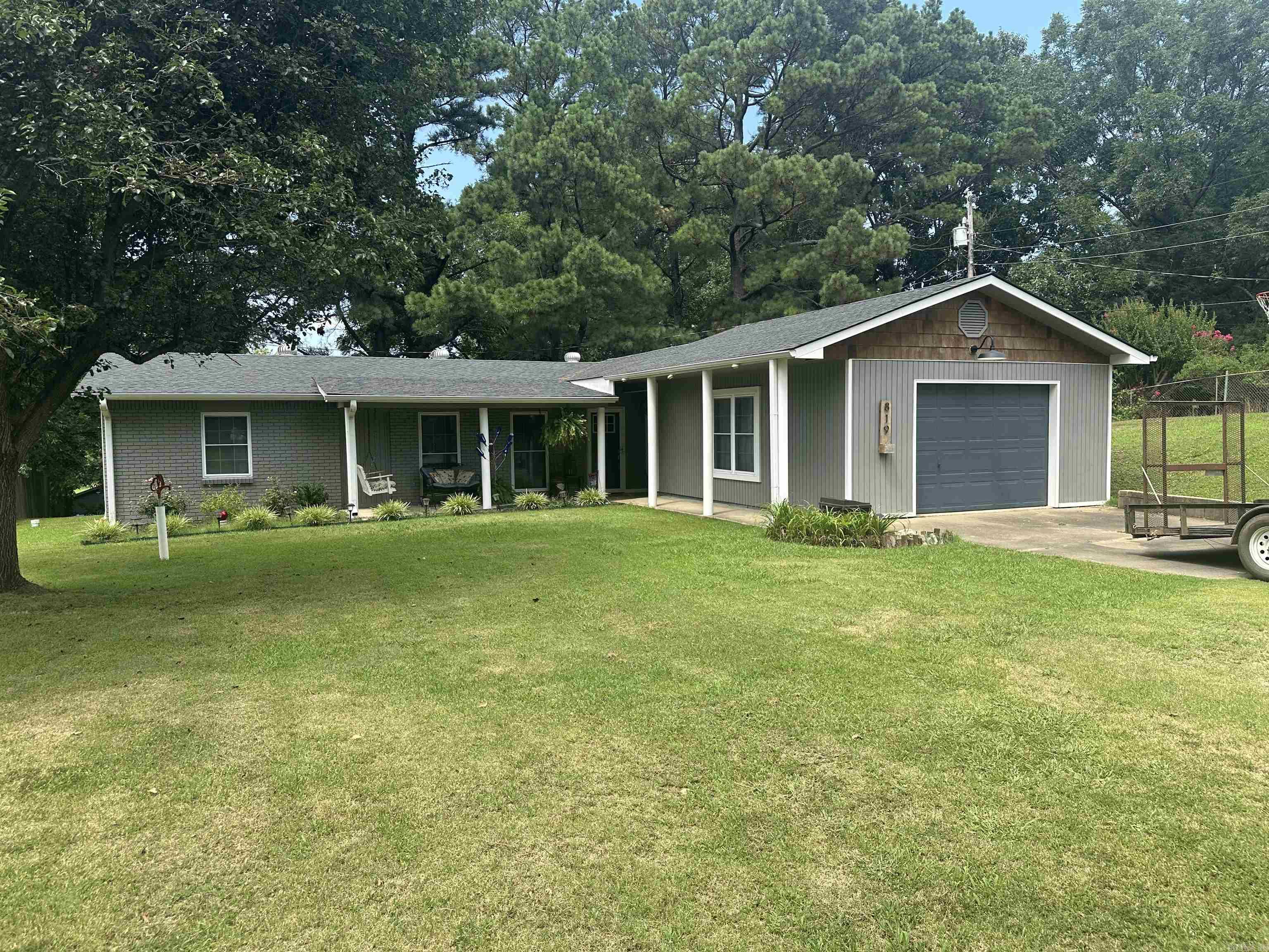 819 E Unity Road Property Photo 28