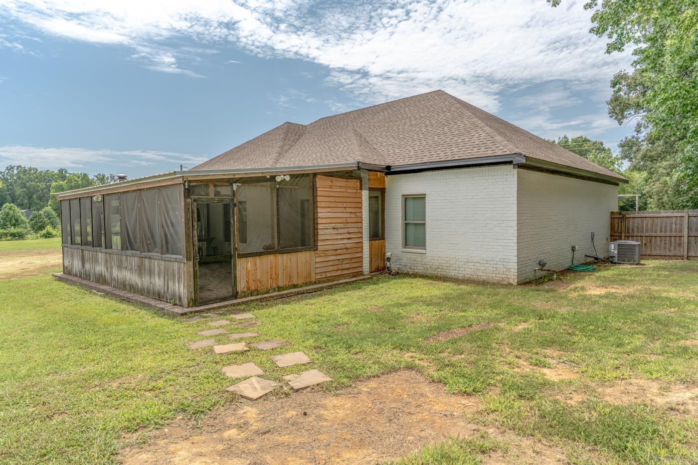 1824 N Culberhouse Property Photo 40