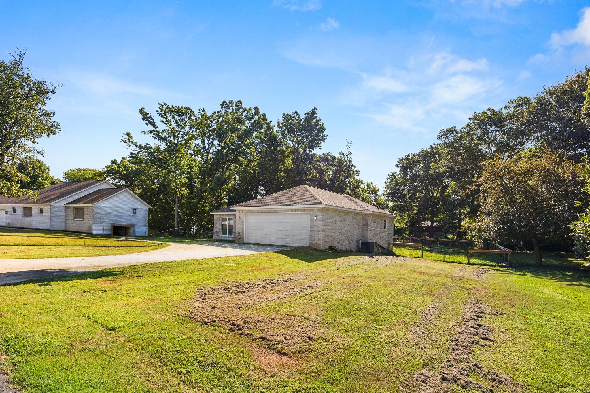 30 Ledrick Circle Property Photo 3