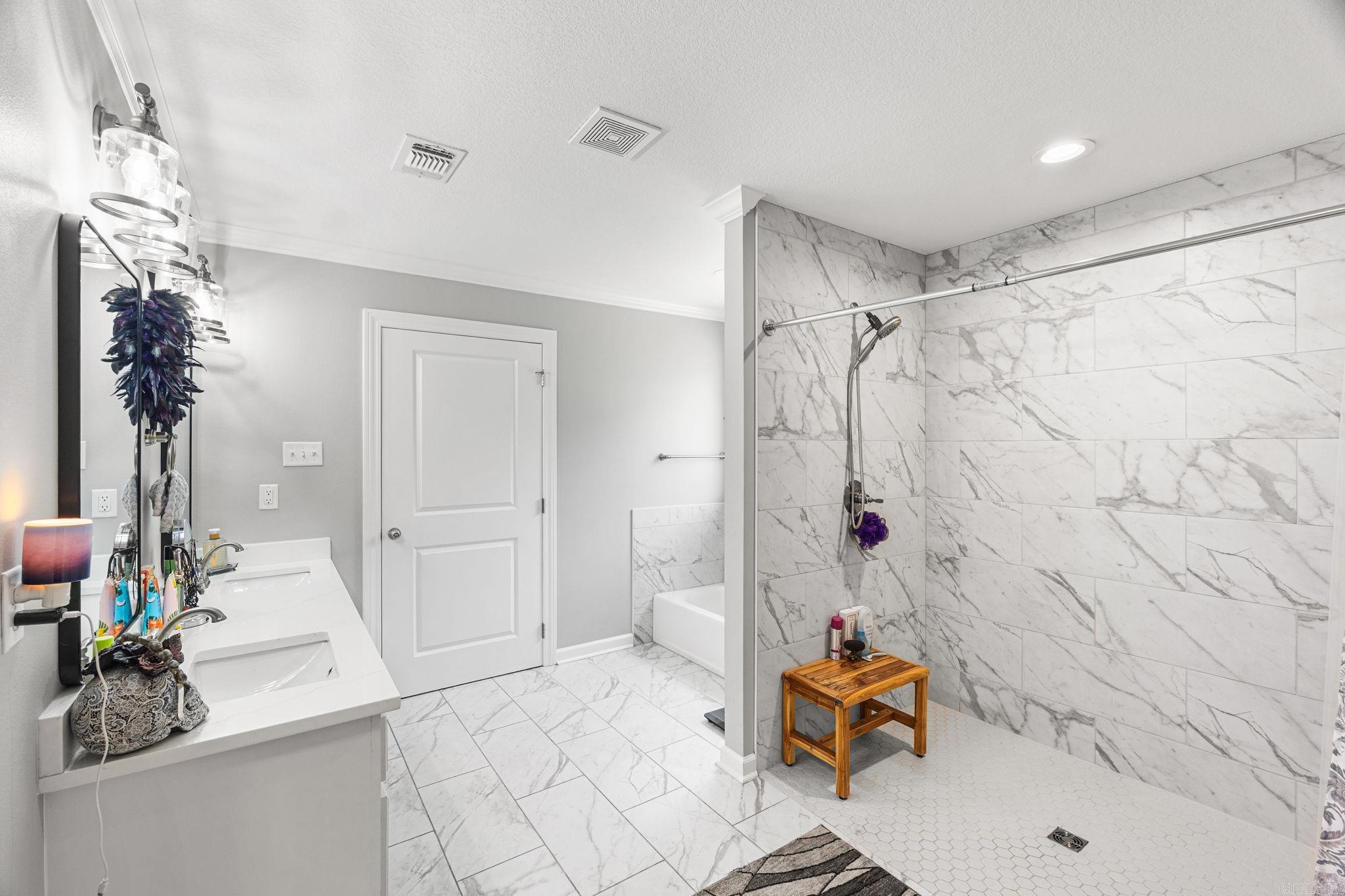 30 Ledrick Circle Property Photo 18