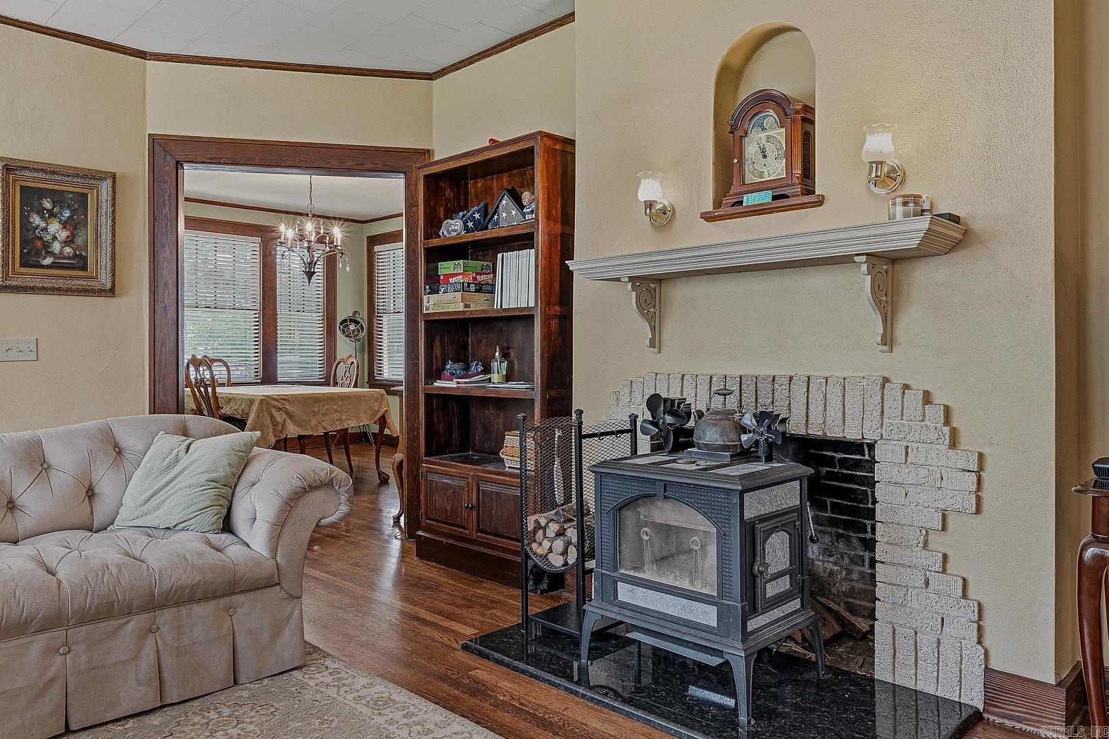 1304 Wirt Property Photo 8