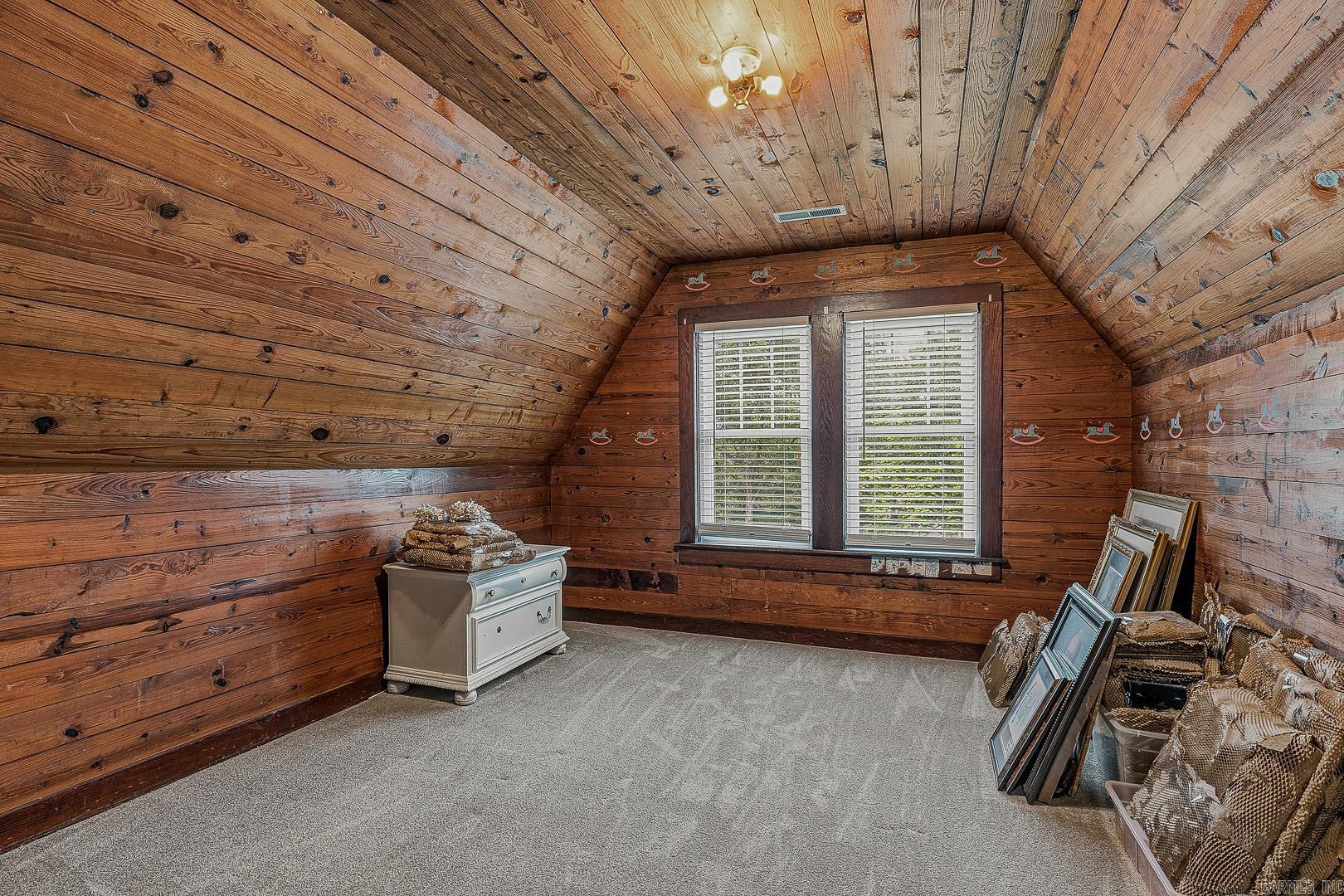1304 Wirt Property Photo 39