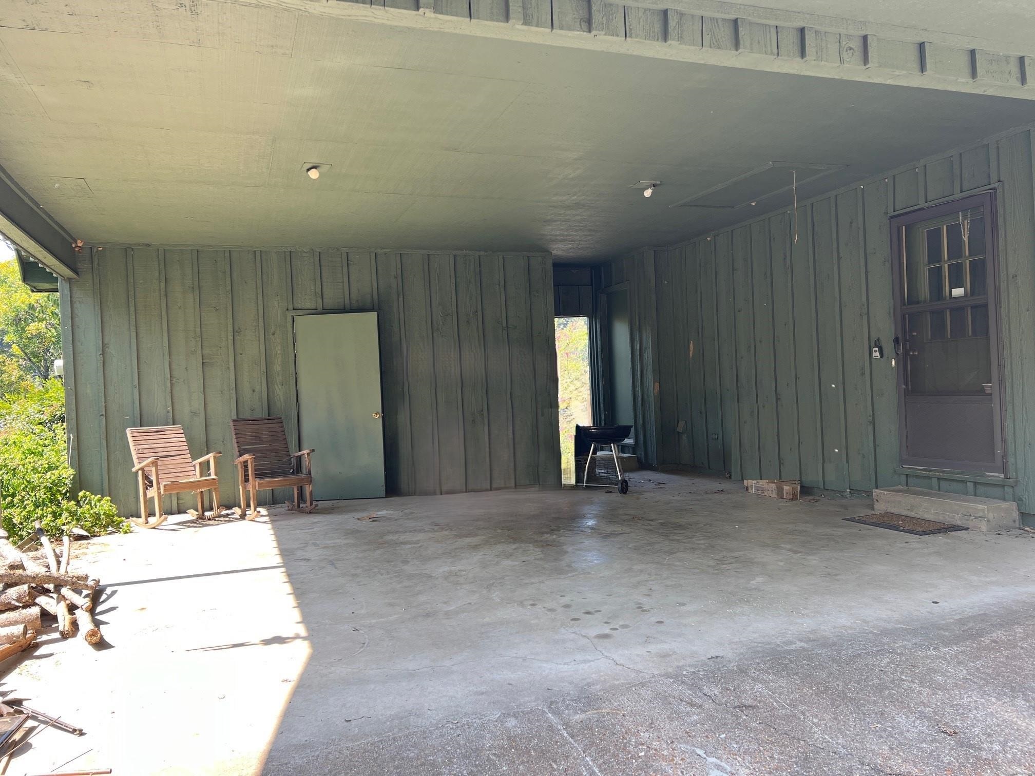 236 N Riverview Lane Property Photo 42