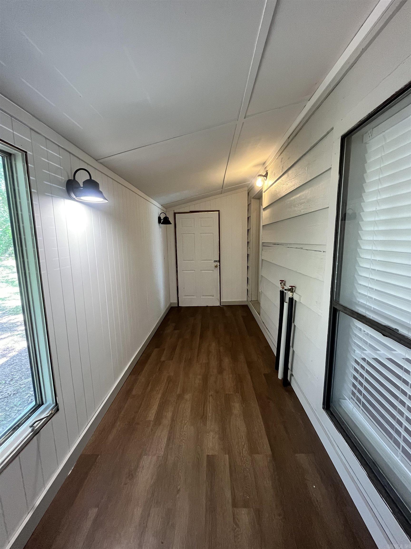 345 Hawkins Street Property Photo 20
