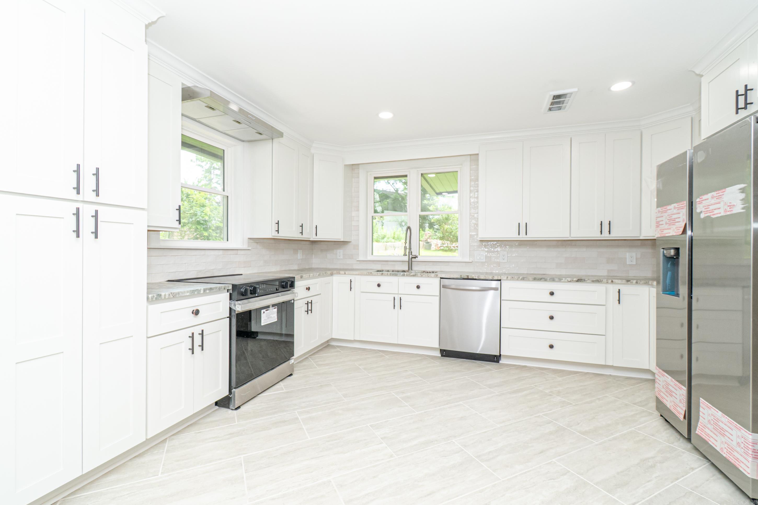 130 Woodland Drive Property Photo 17