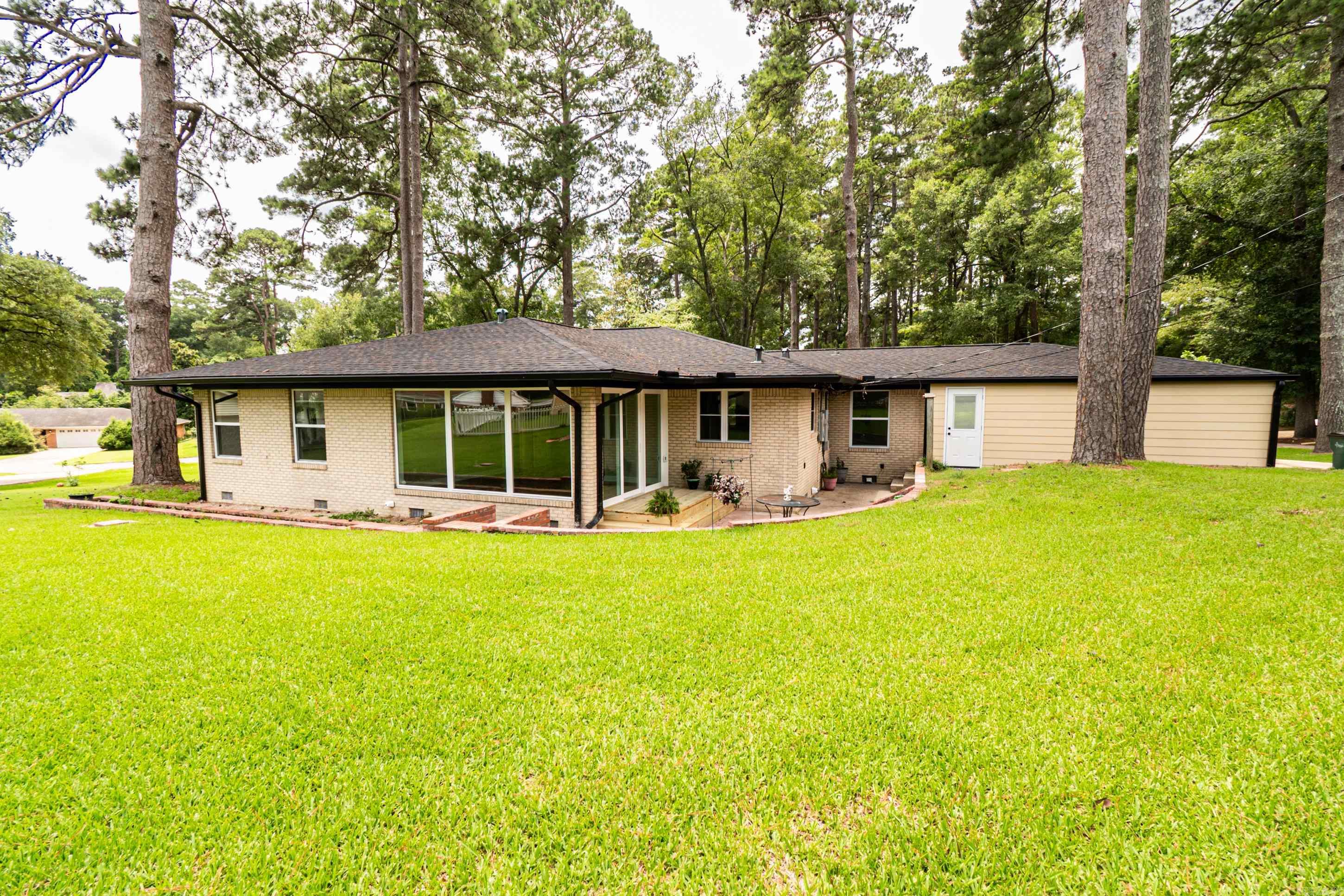 130 Woodland Drive Property Photo 22