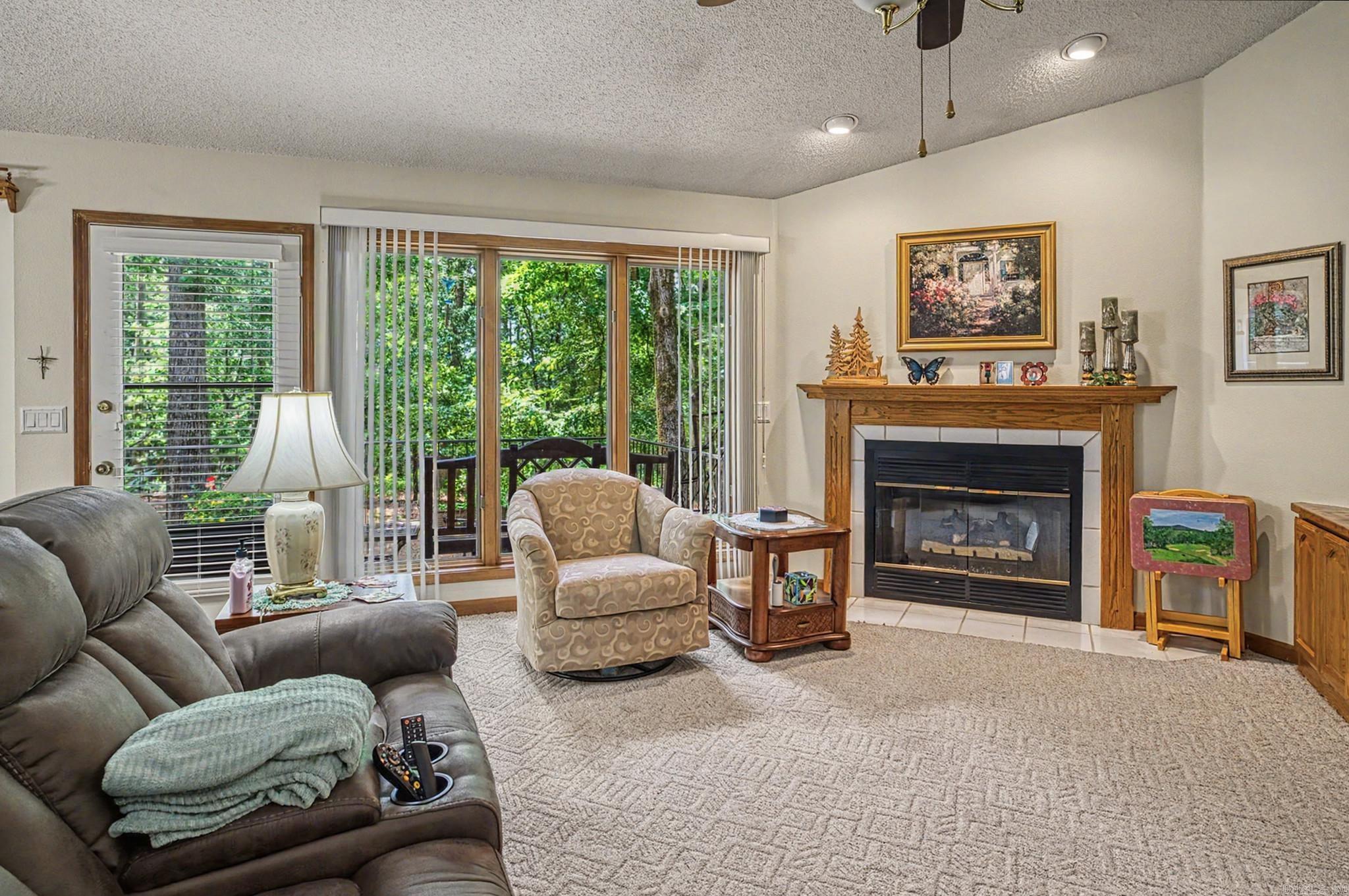 1 B Medina Way Property Photo 2