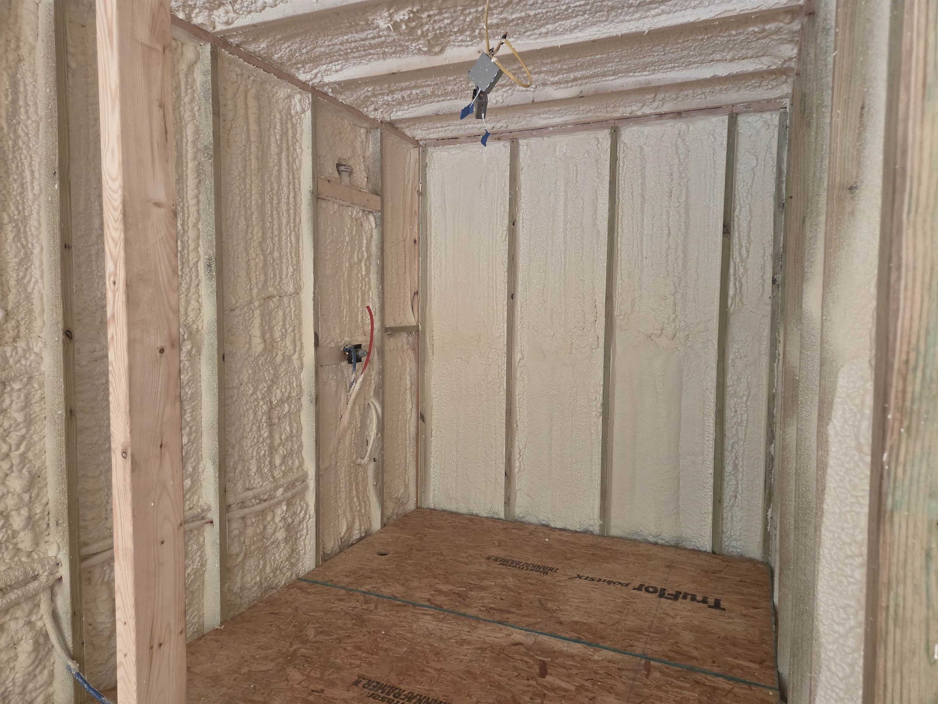 743 S 289 Highway Property Photo 3