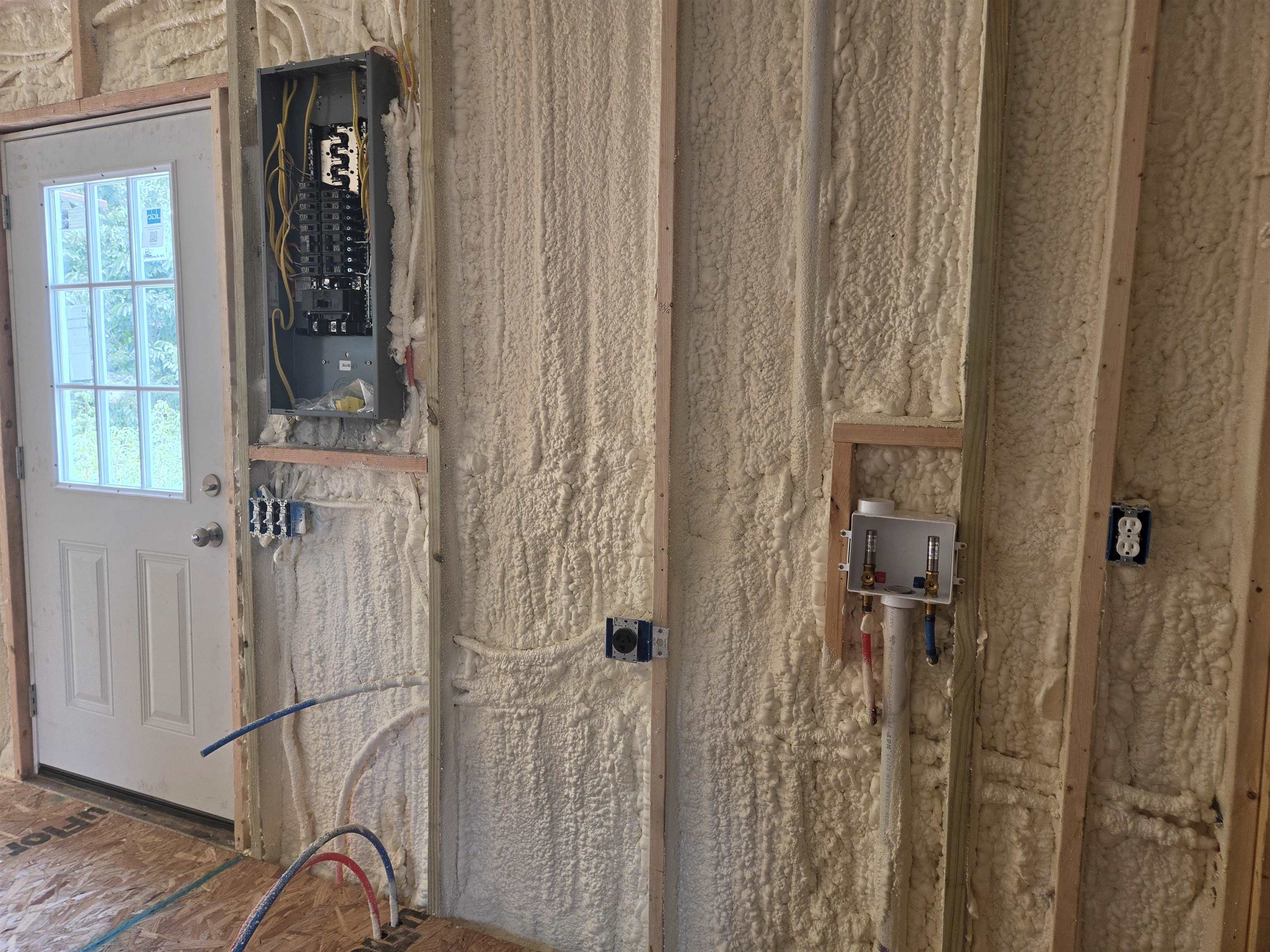 743 S 289 Highway Property Photo 4