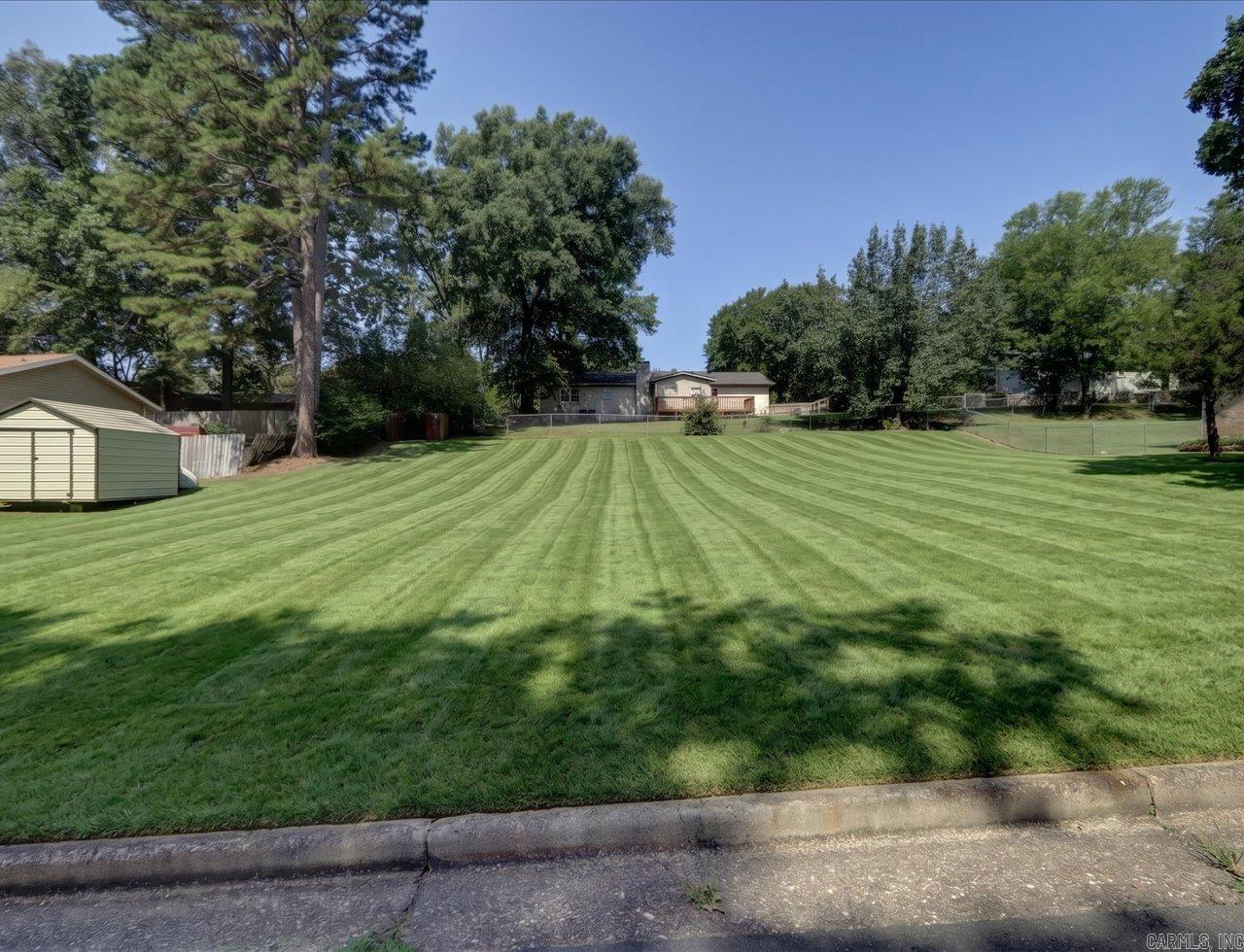 105 Kingsbrook Street Property Photo 34