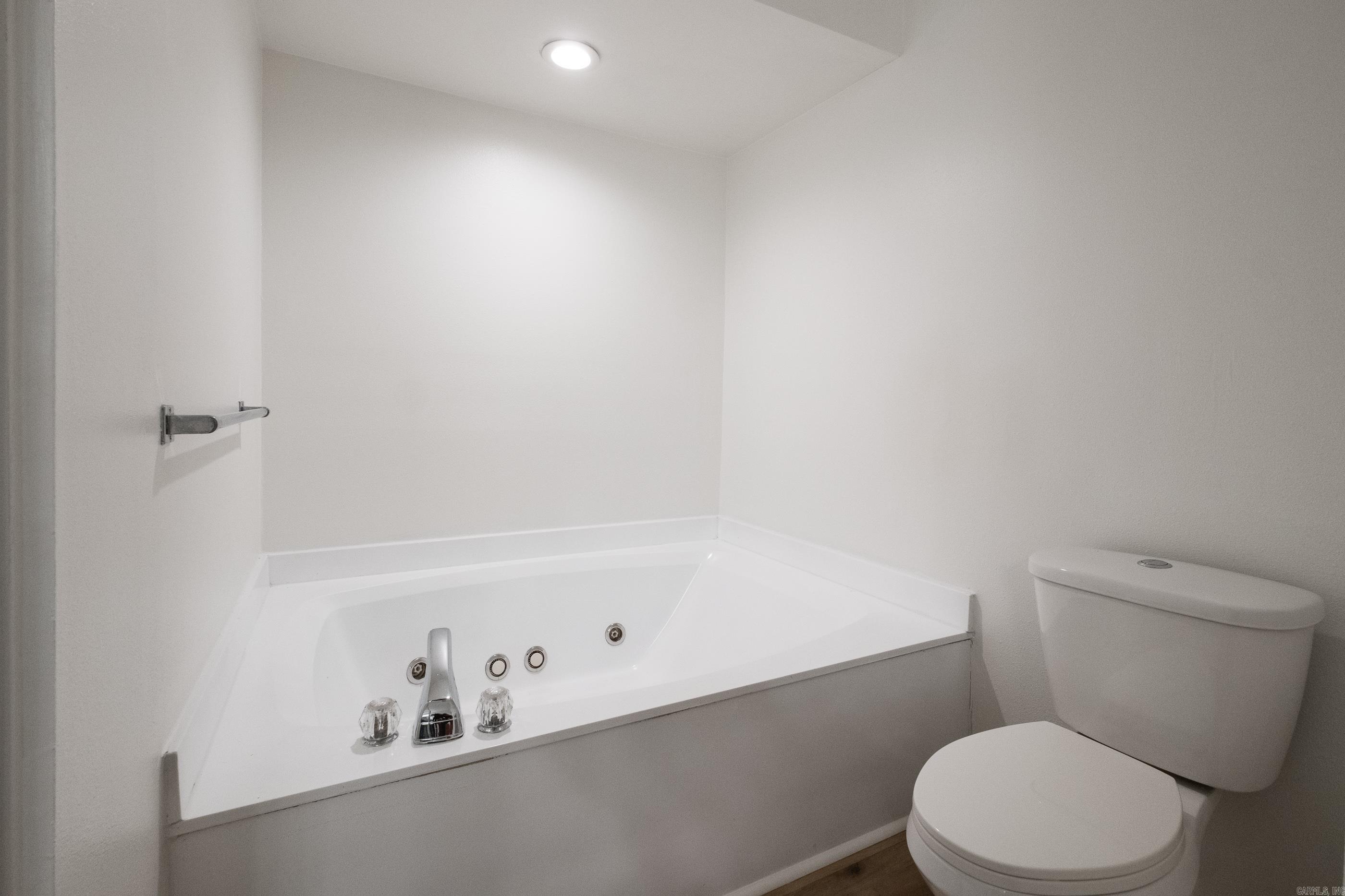 416 N Pierce Street 34 Property Photo 29