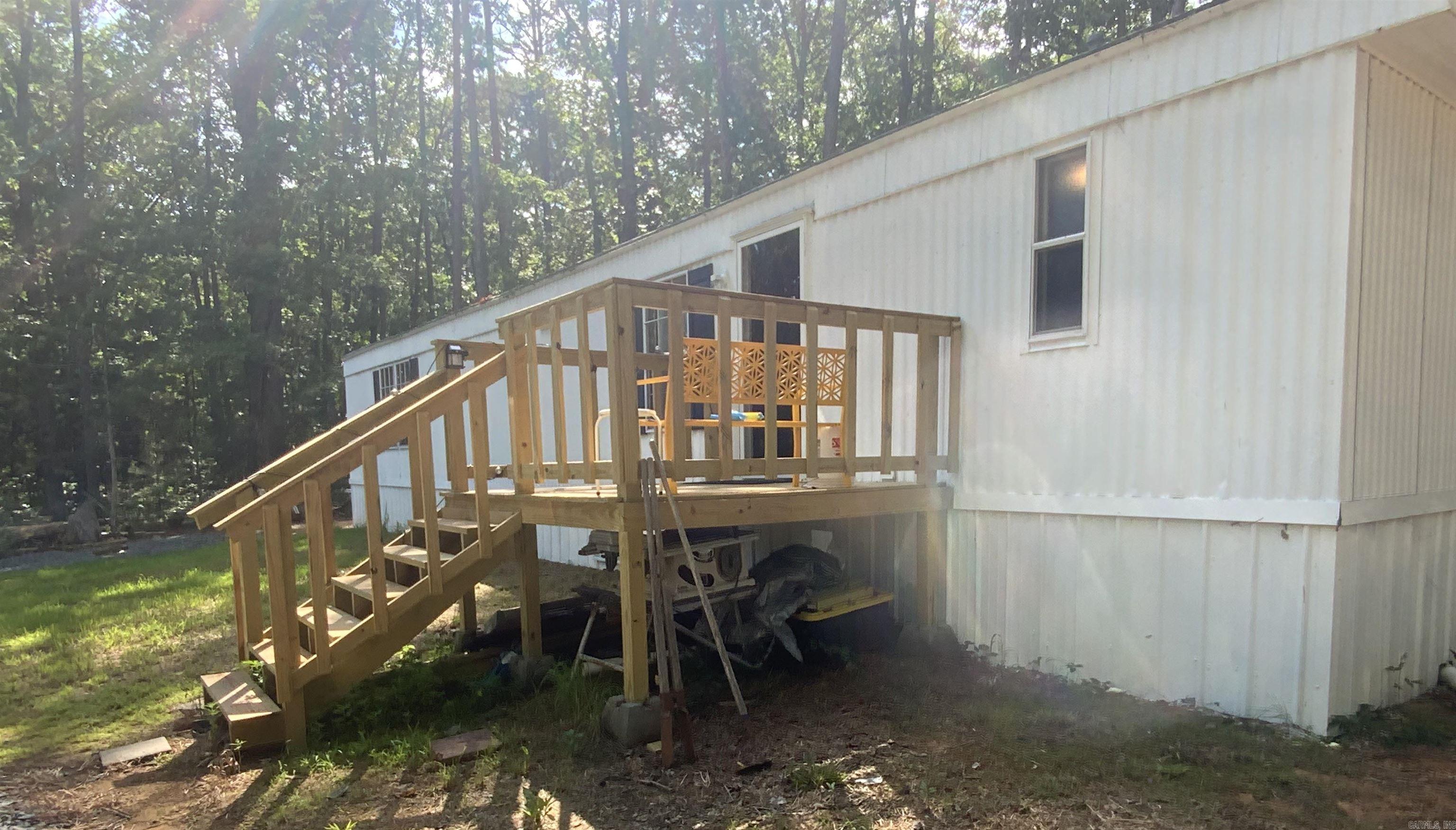 550 Indian Trail Circle Property Photo 2