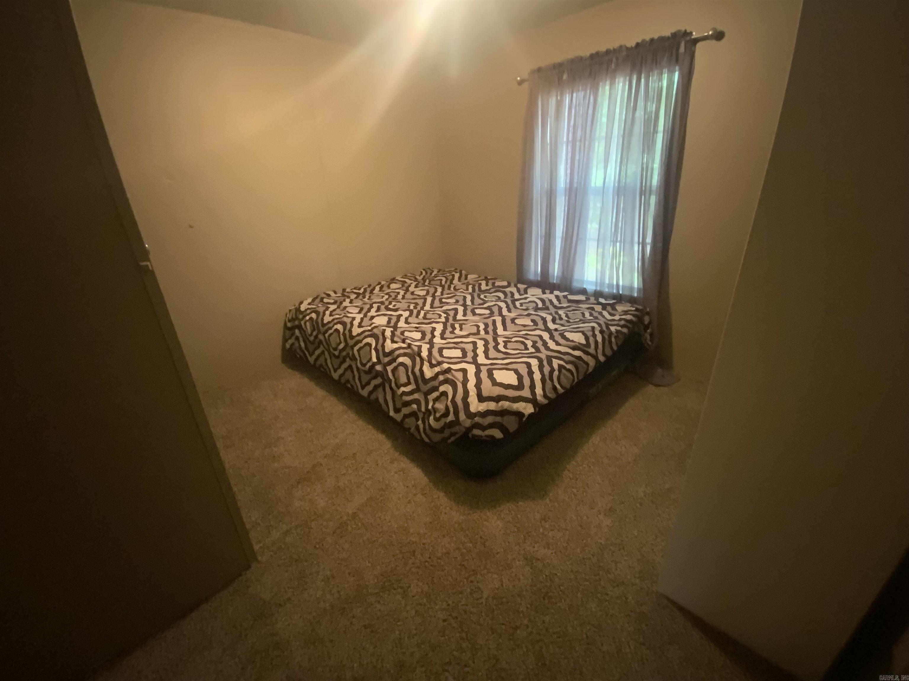 550 Indian Trail Circle Property Photo 12