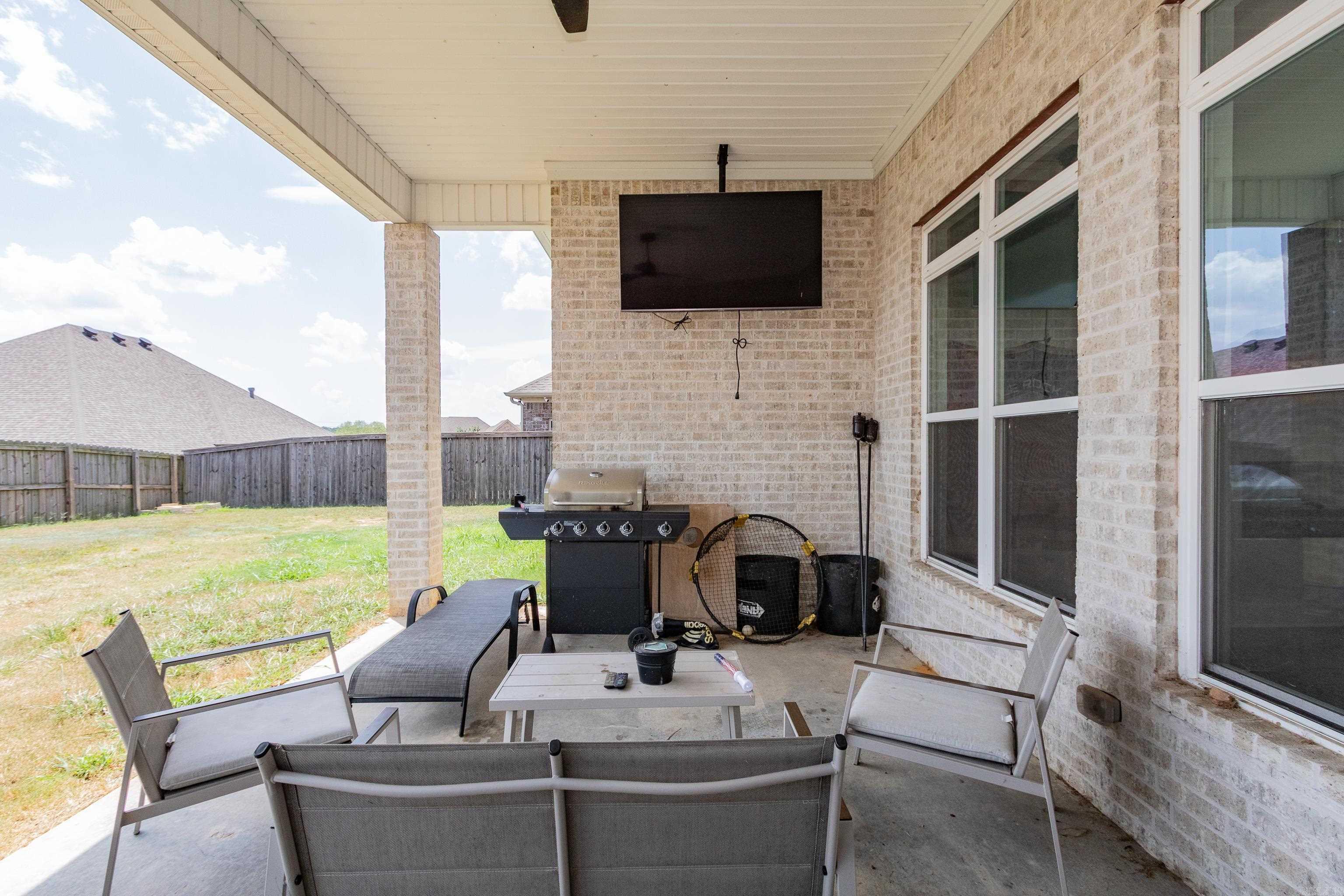 5607 Hummingbird Lane Property Photo 38