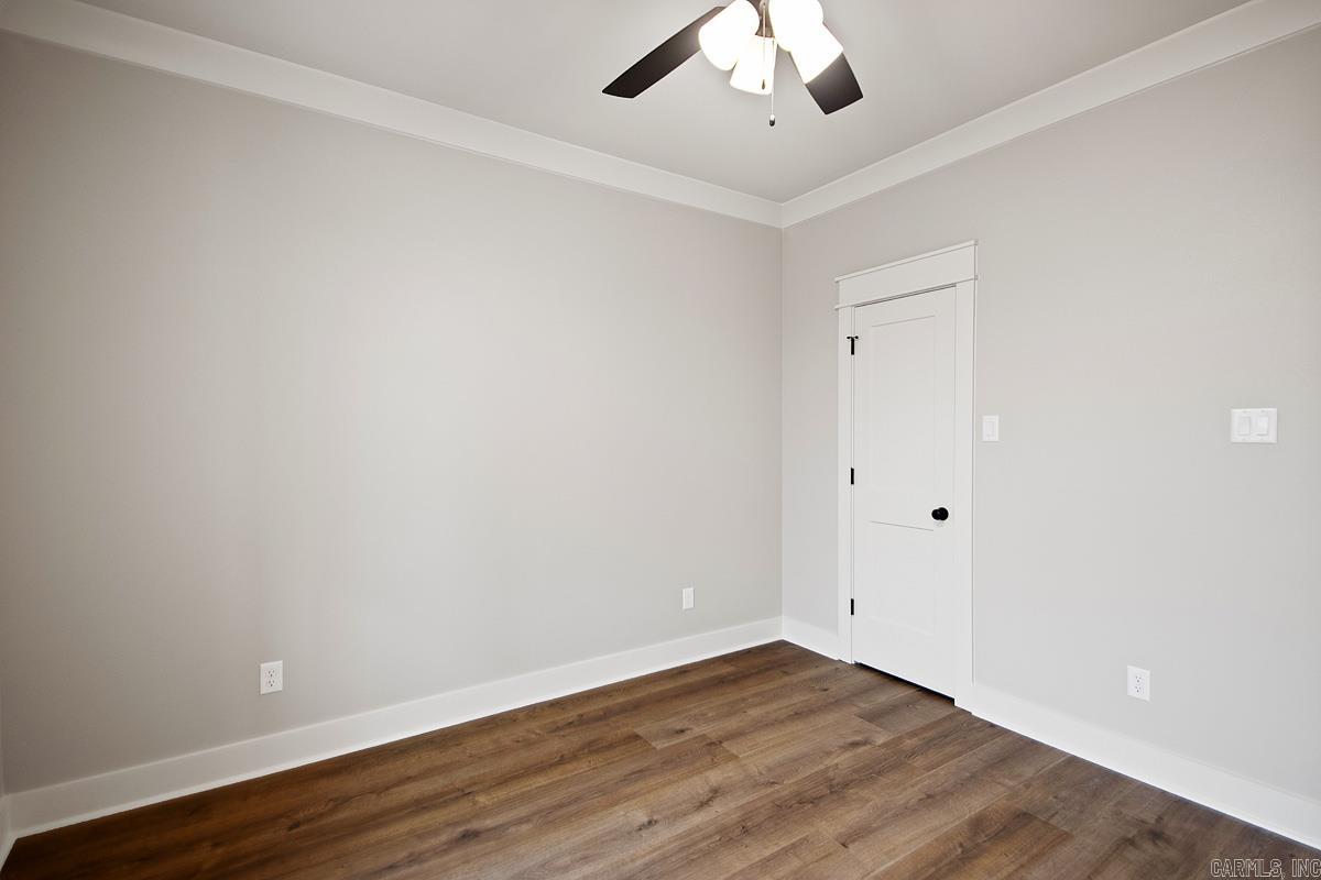 557 Valley Oak Drive Property Photo 19