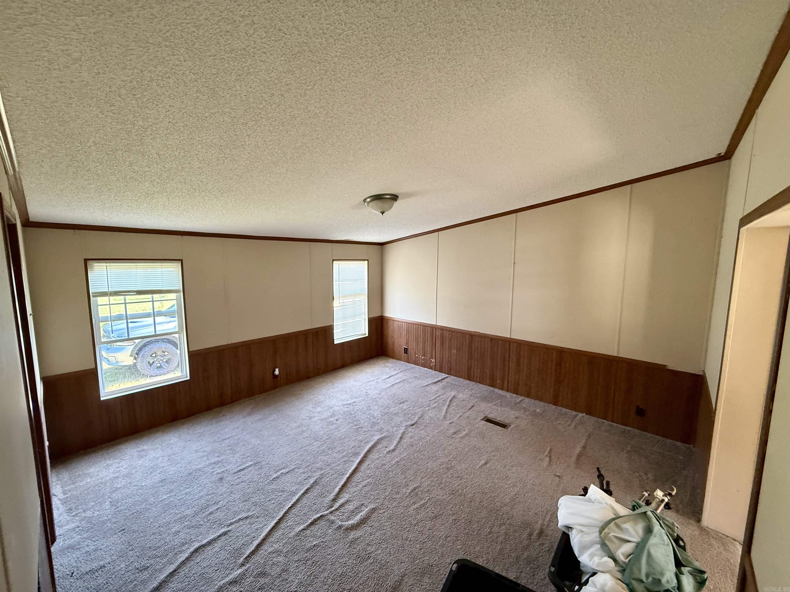 955 Nctr Rd. Property Photo 4