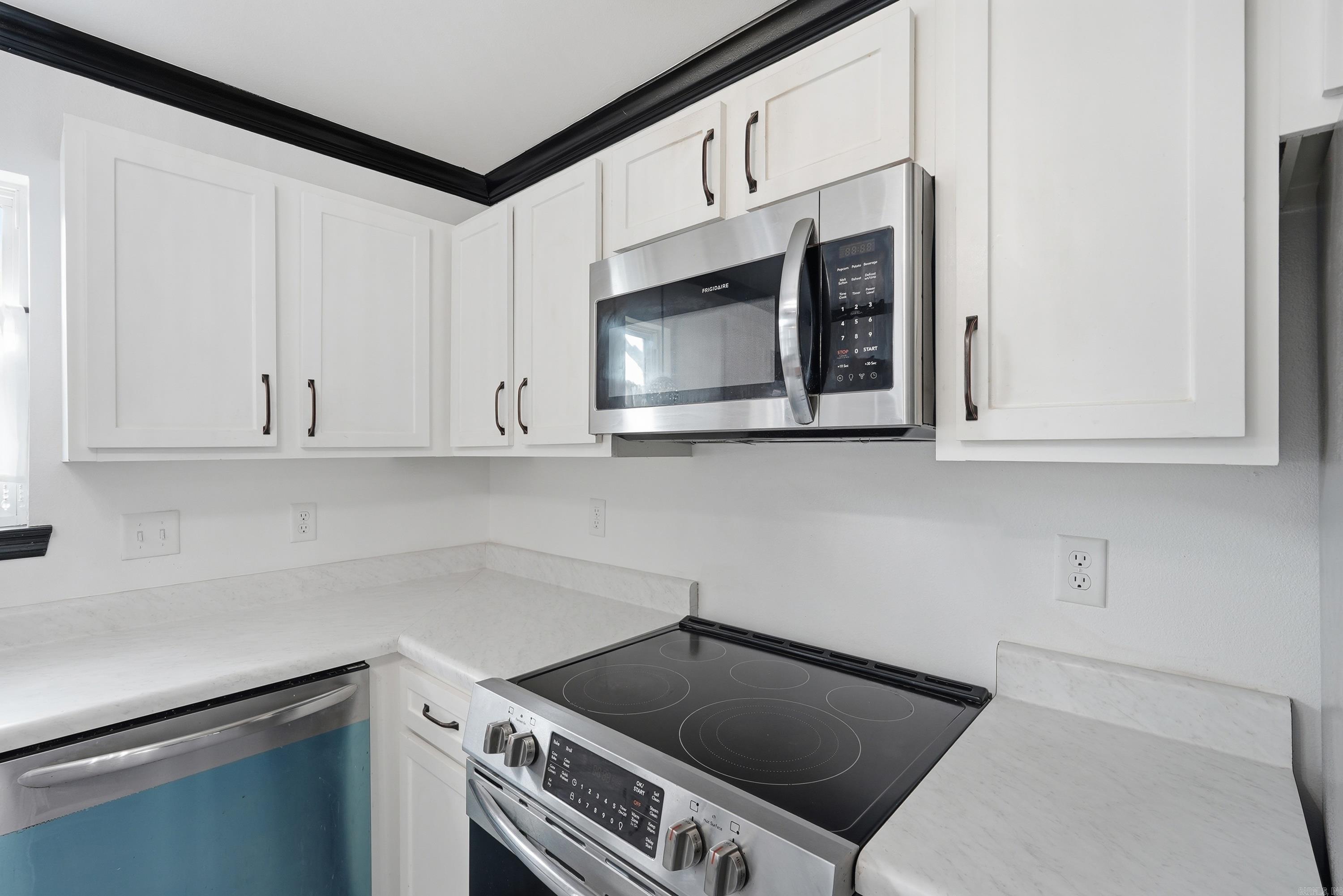 200 Pine Forest E1 Property Photo 14