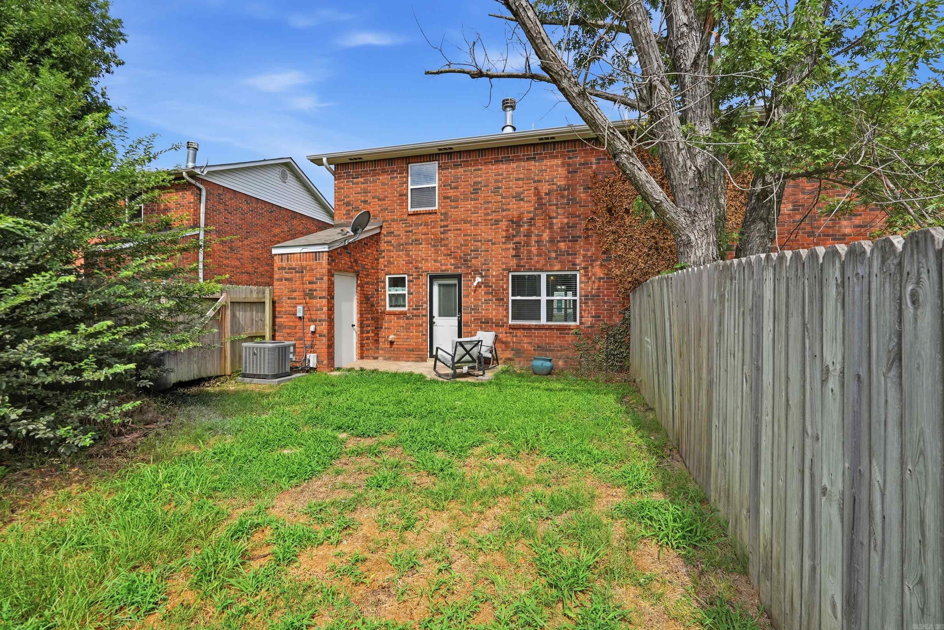 200 Pine Forest E1 Property Photo 27