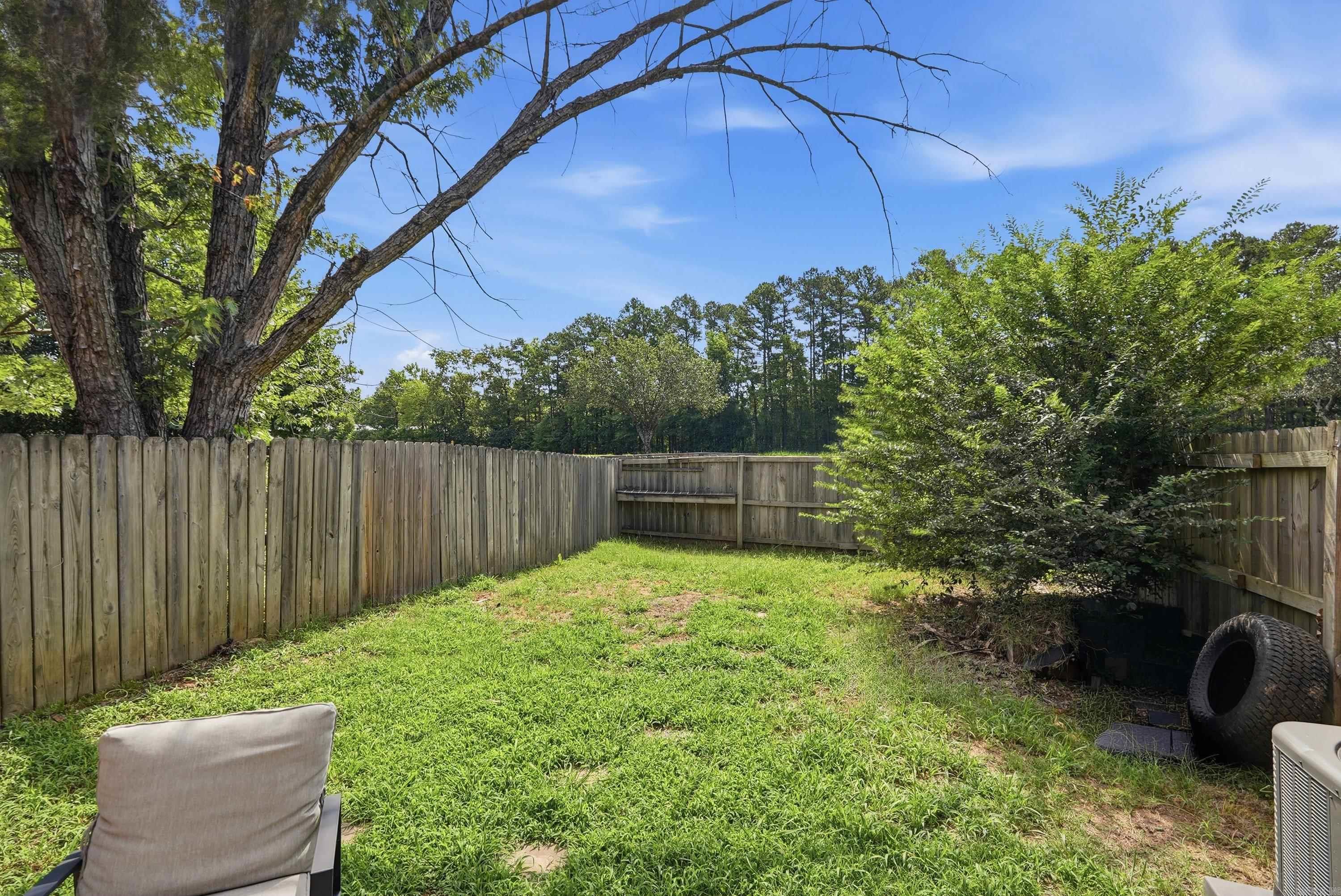 200 Pine Forest E1 Property Photo 30