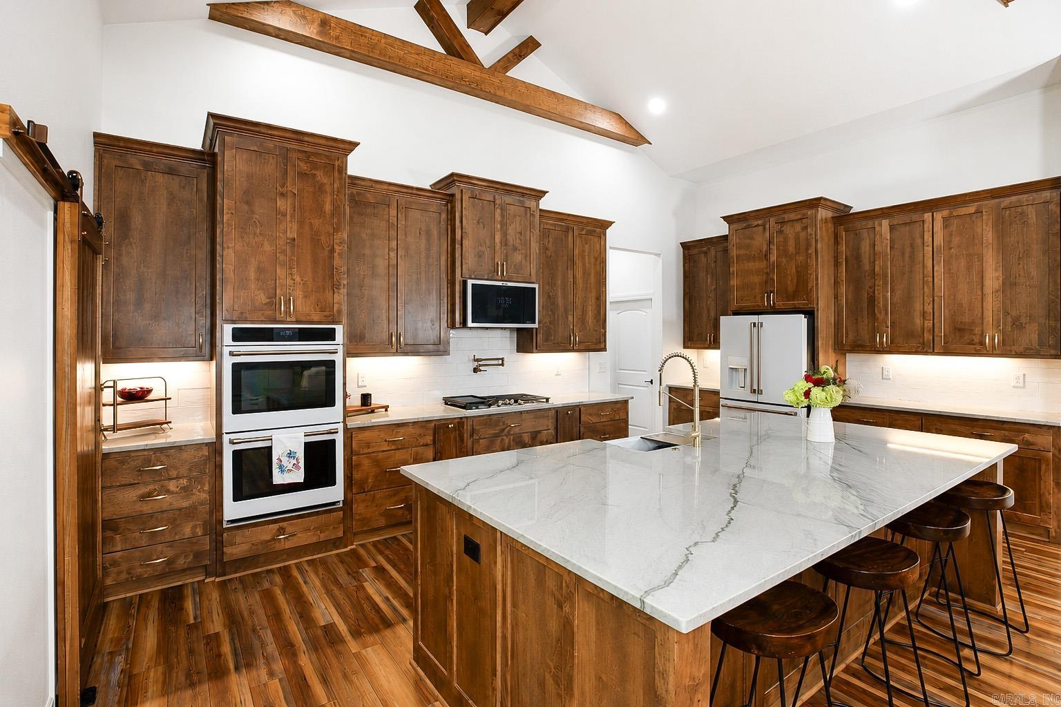 605 Grant 167079 Property Photo 16