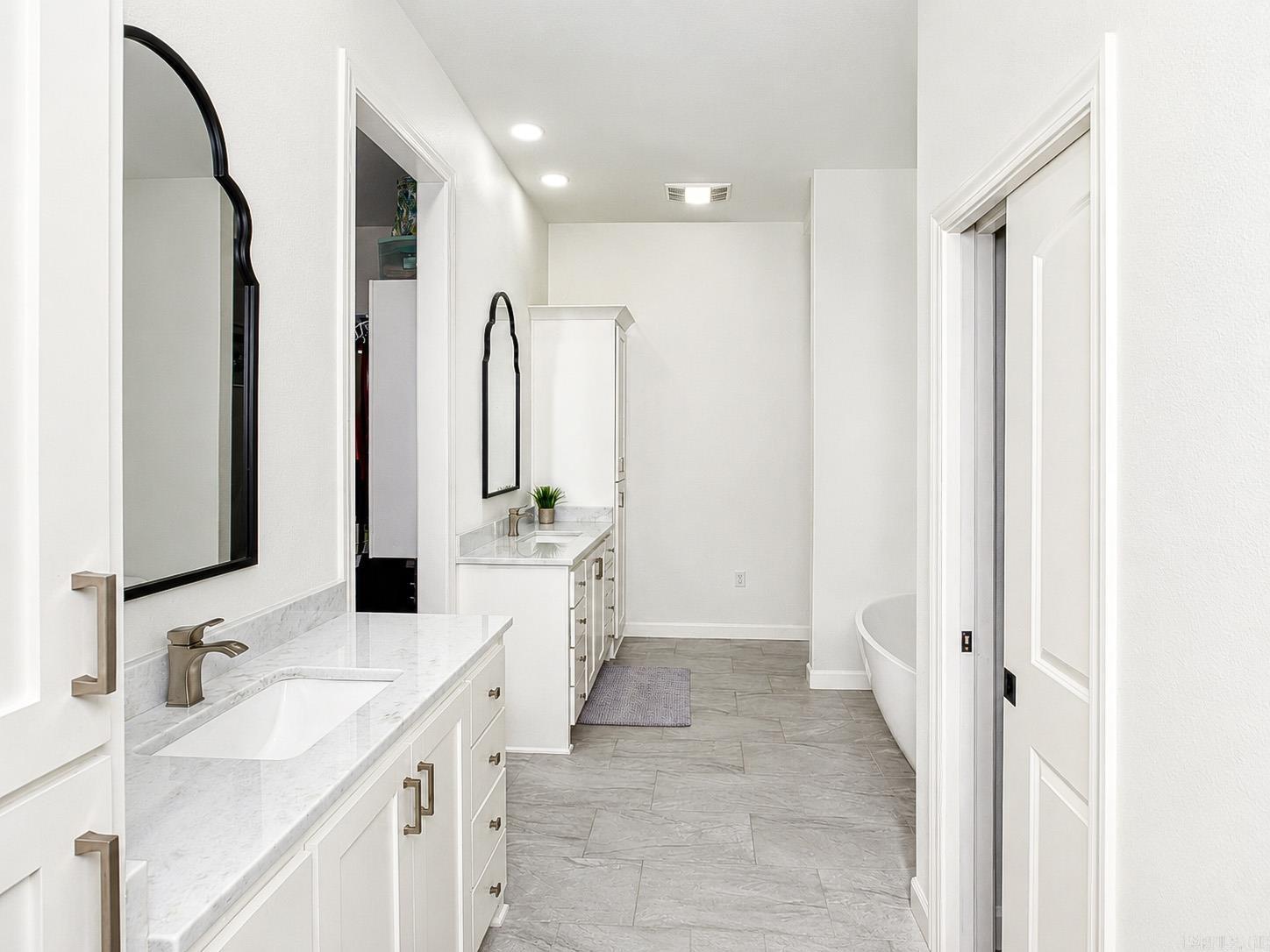 605 Grant 167079 Property Photo 24