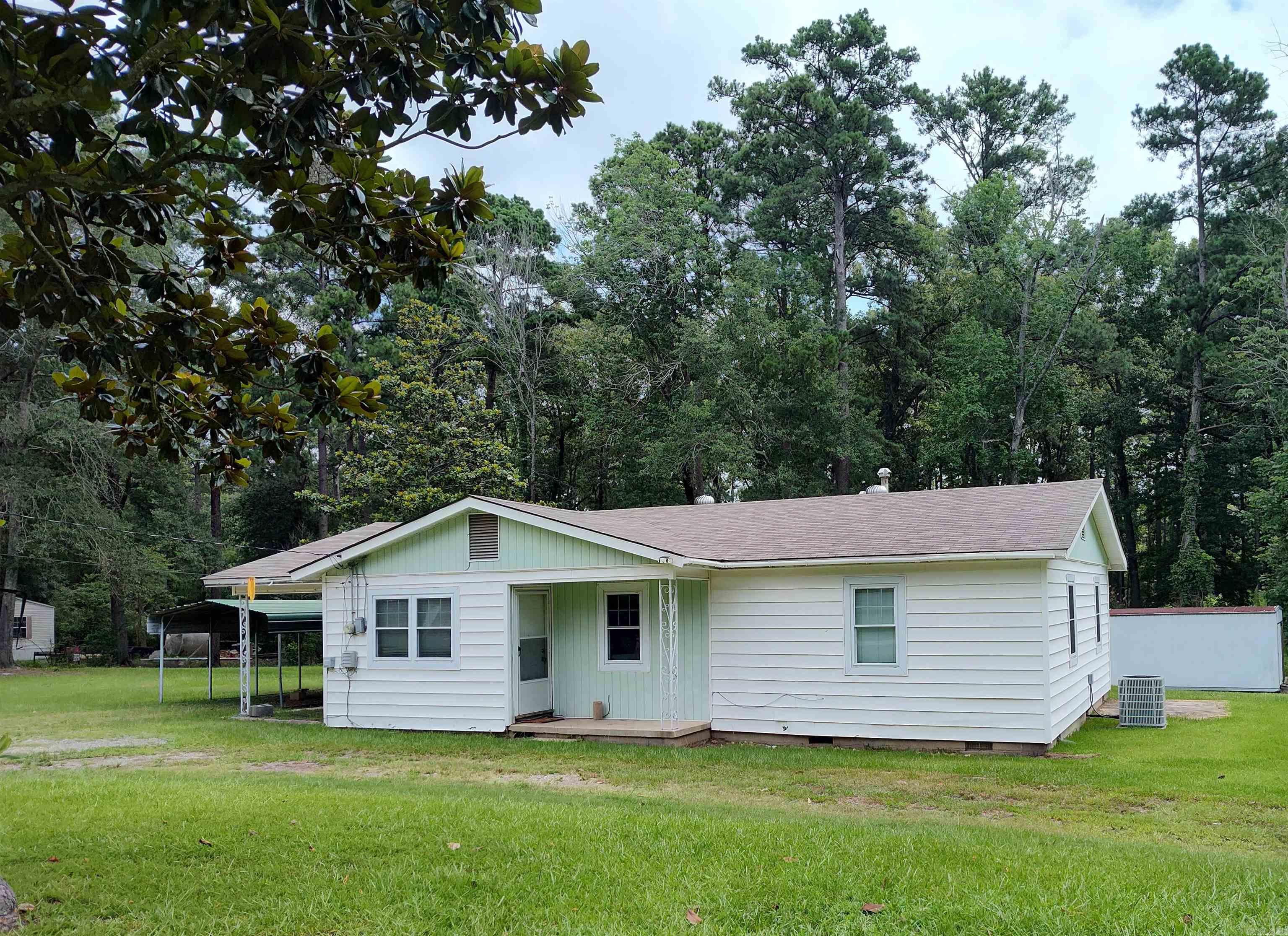 3004 Mount Holly Road Property Photo 1