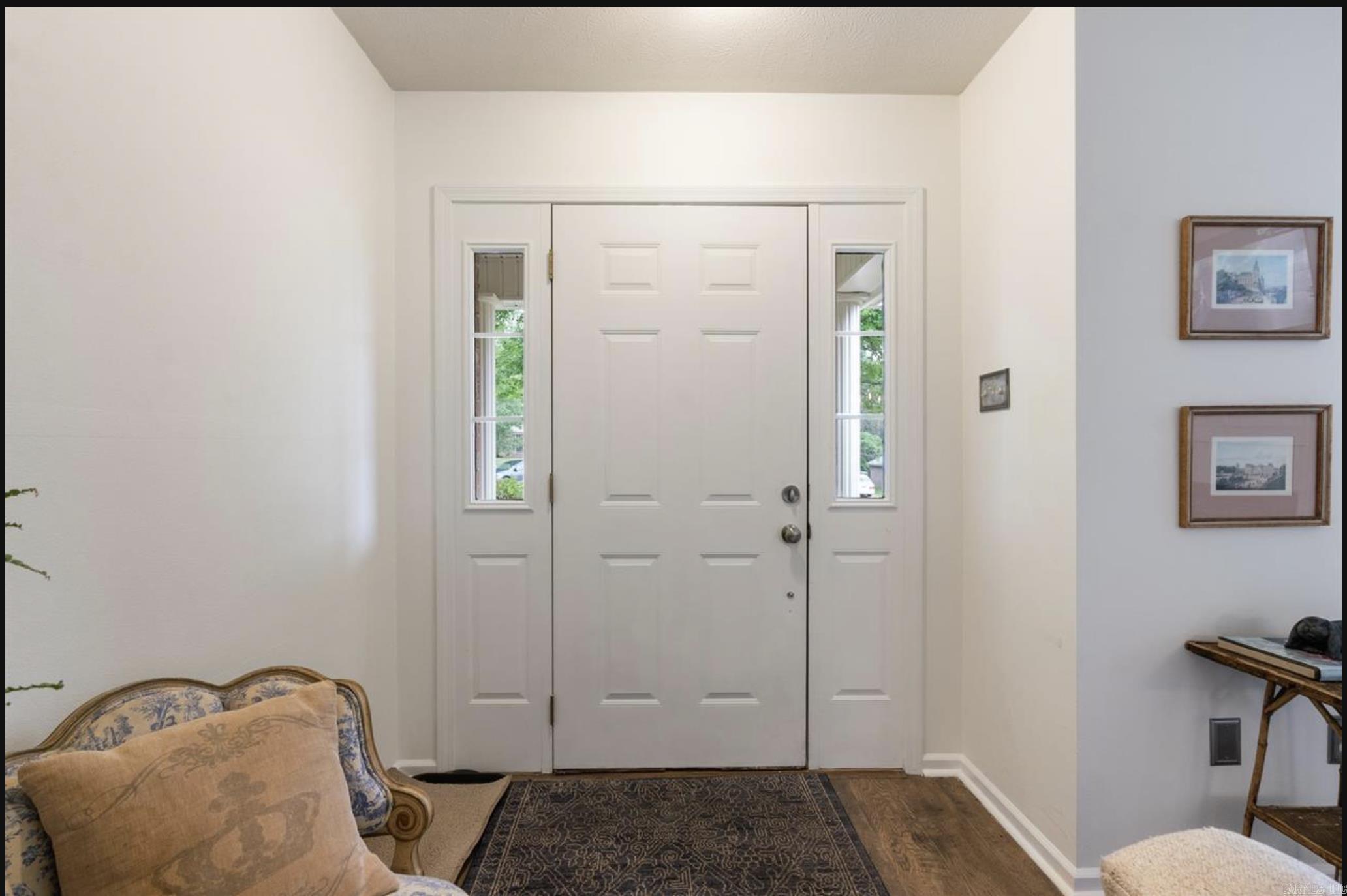 2555 Remington Property Photo 3