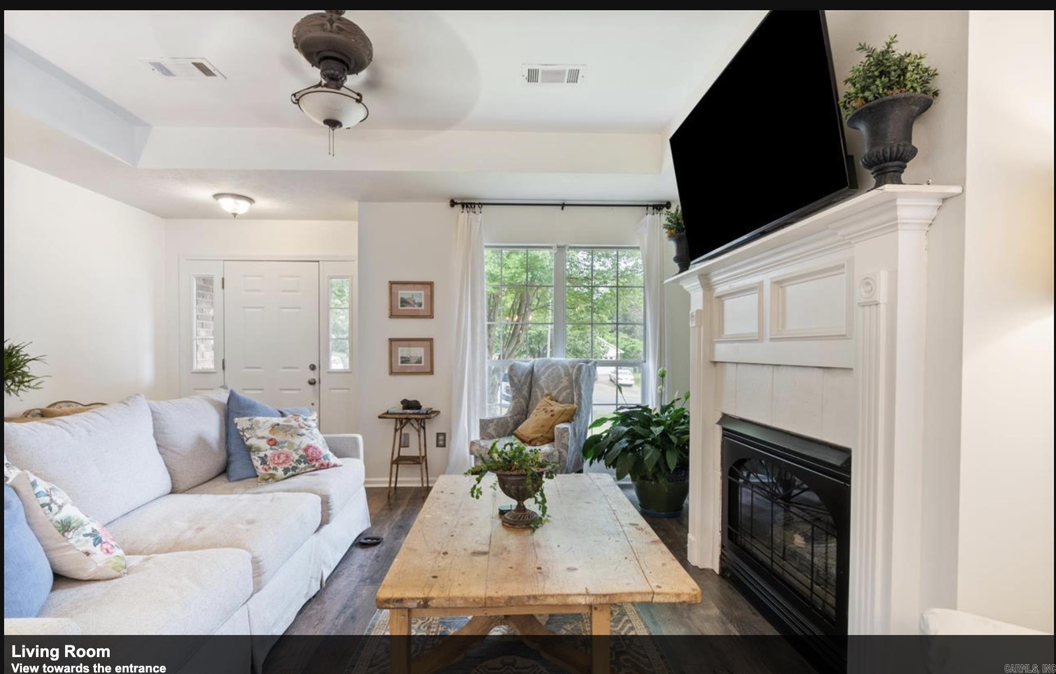2555 Remington Property Photo 5
