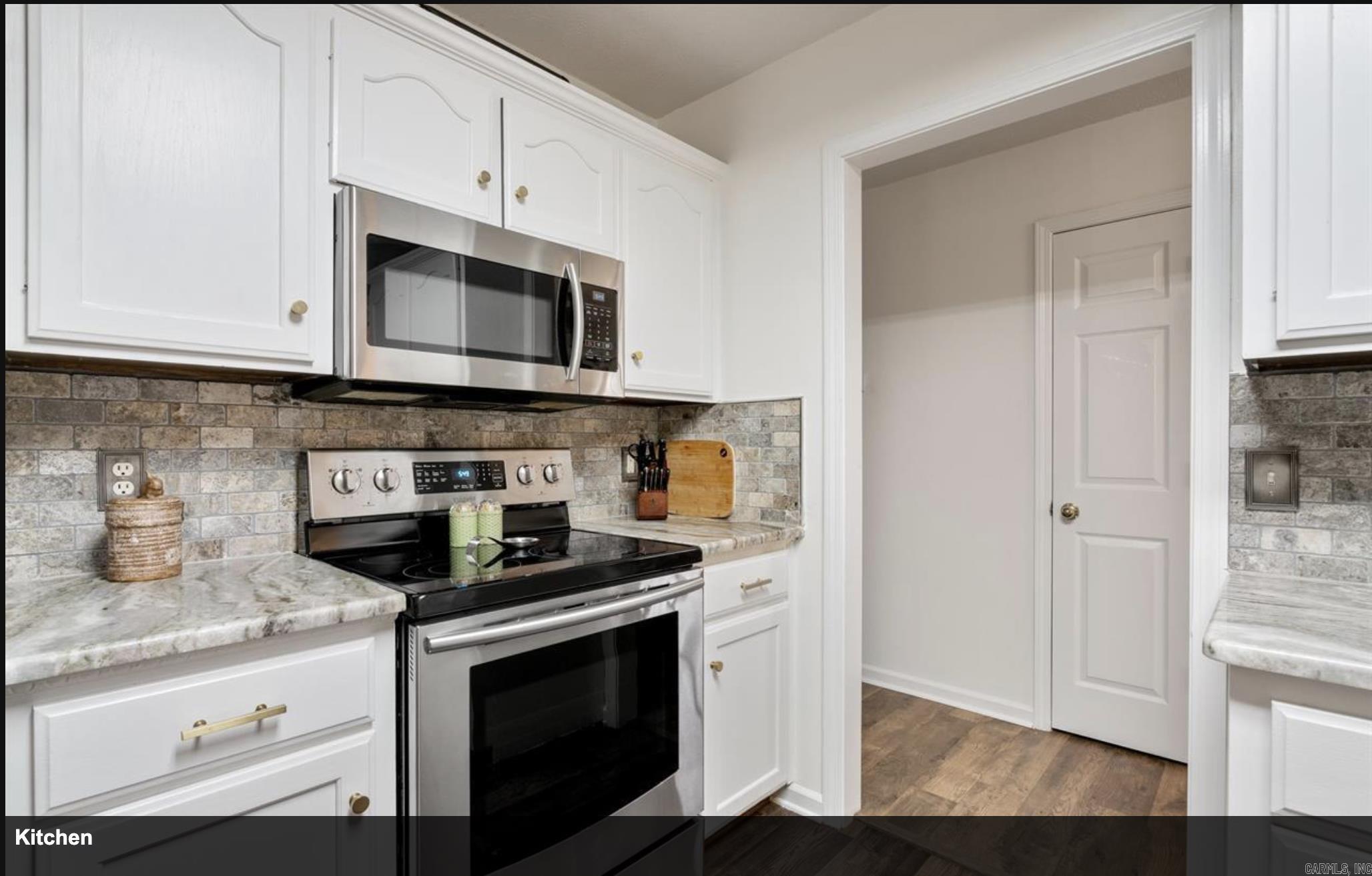 2555 Remington Property Photo 11