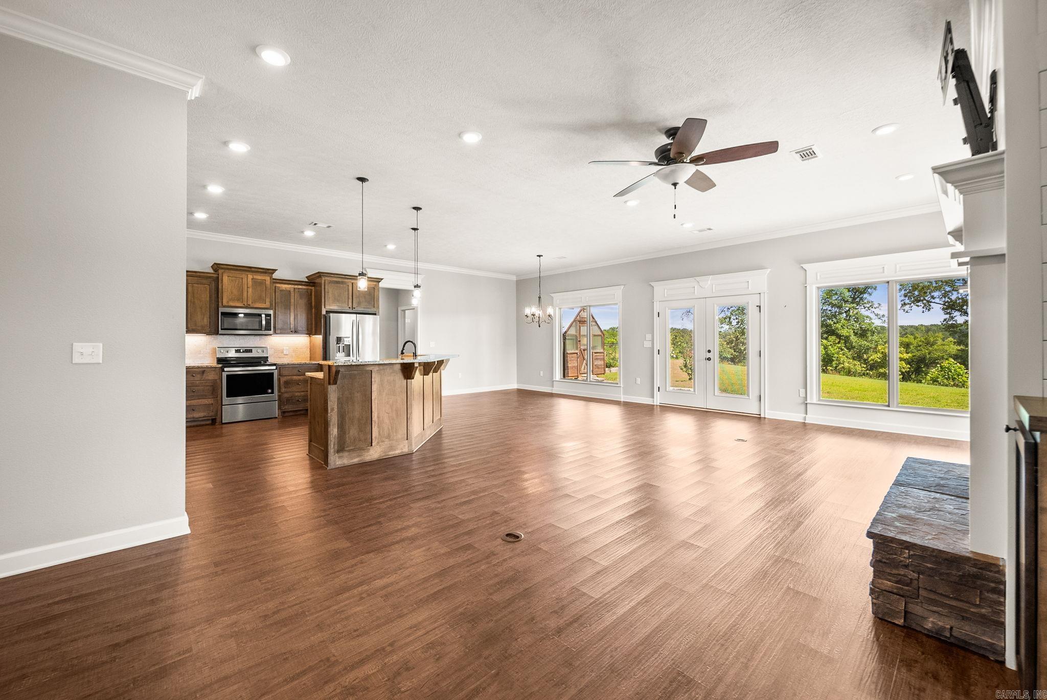 31 Winterberry Drive Property Photo 12