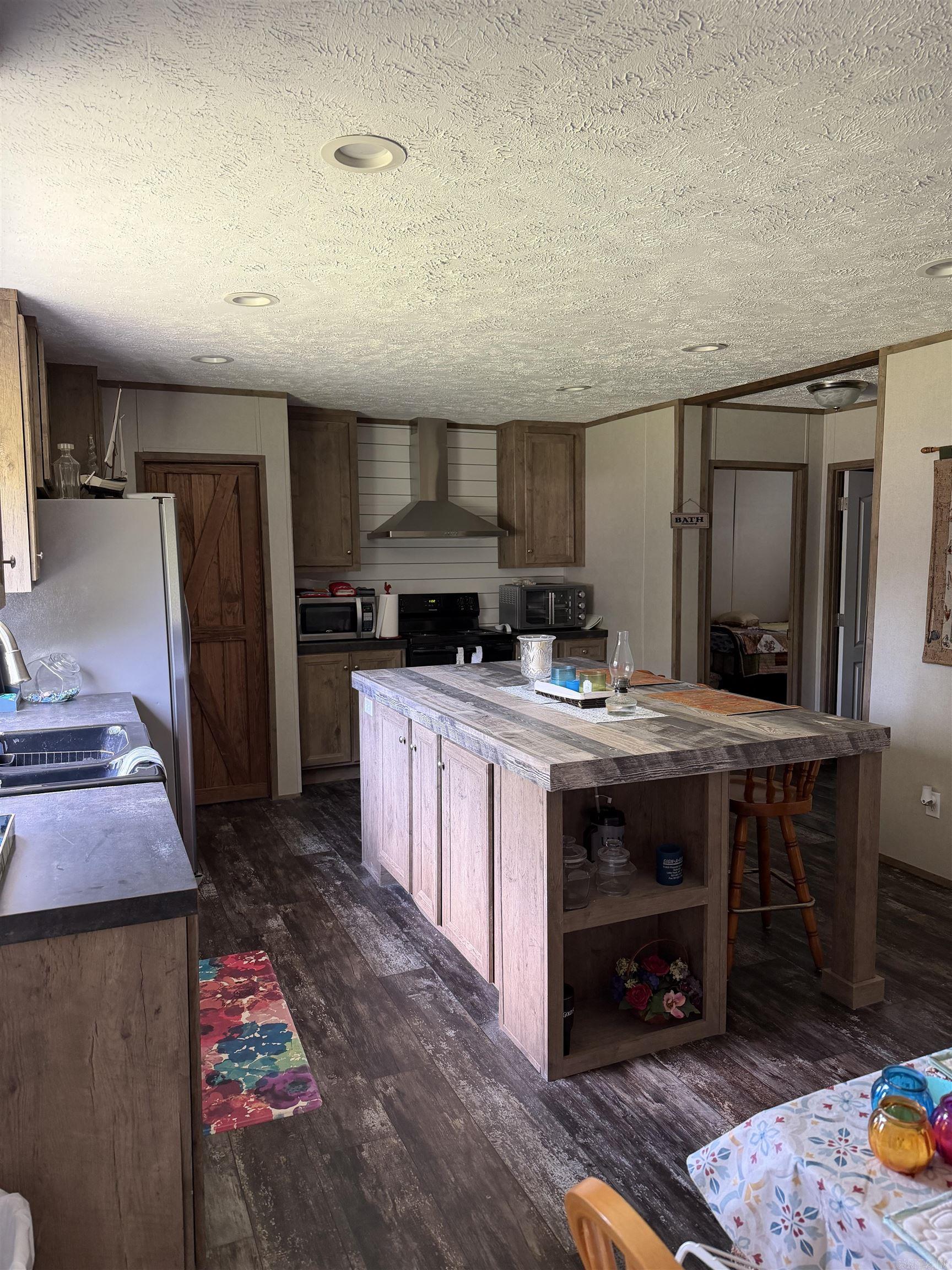 113 Winston Terrace Property Photo 23