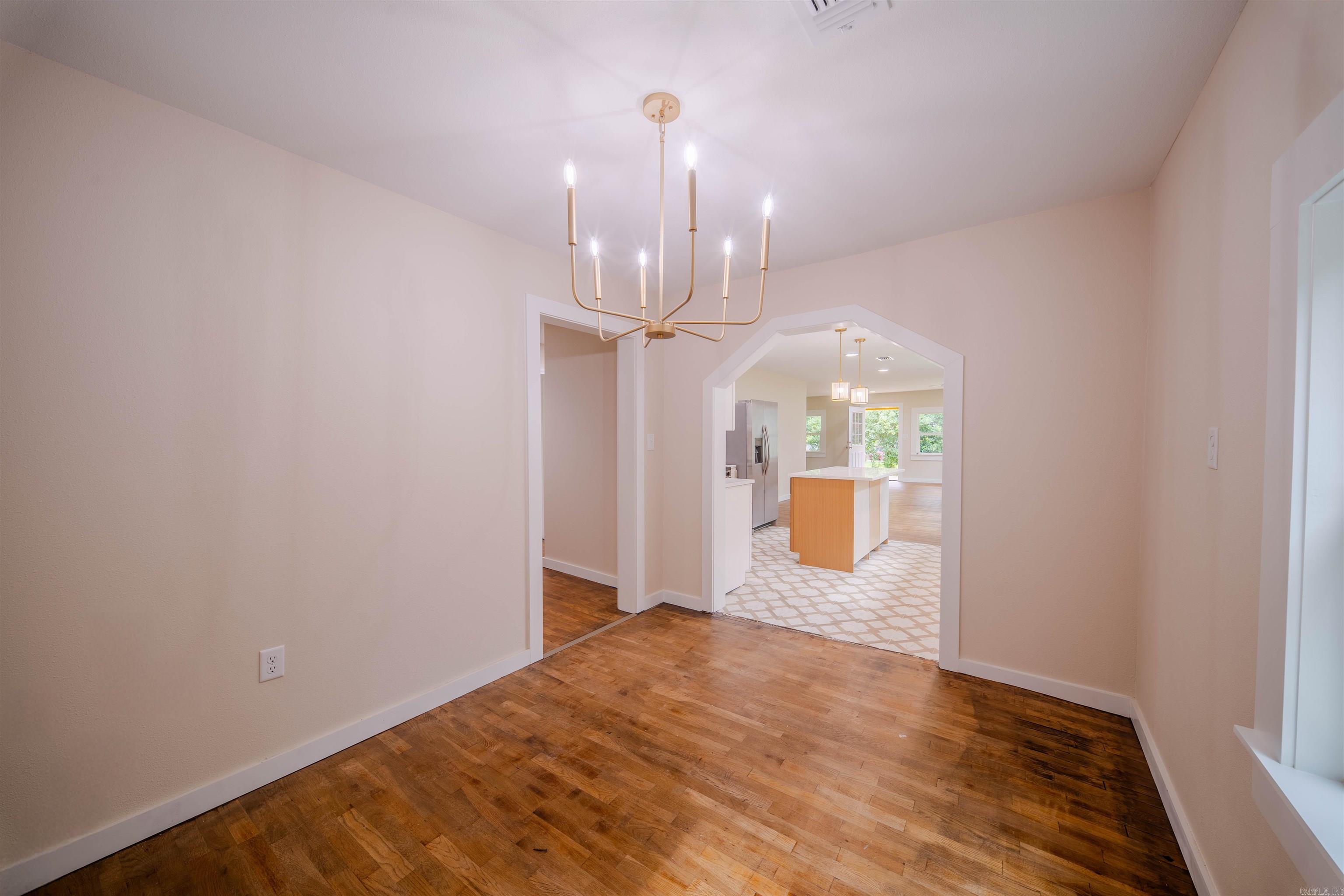 626 Mahony St Property Photo 14