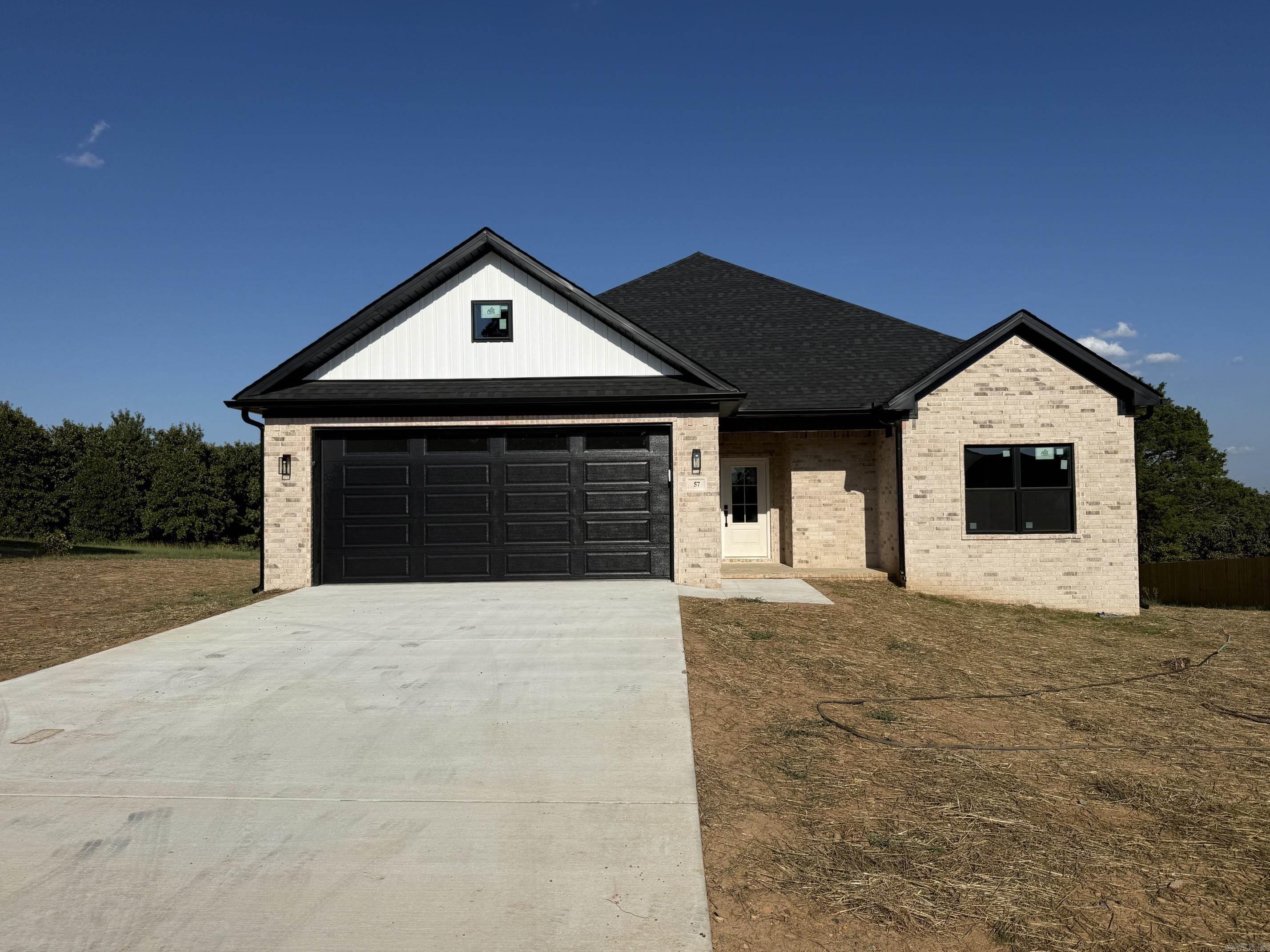 57 Summer Sky Drive Property Photo 1
