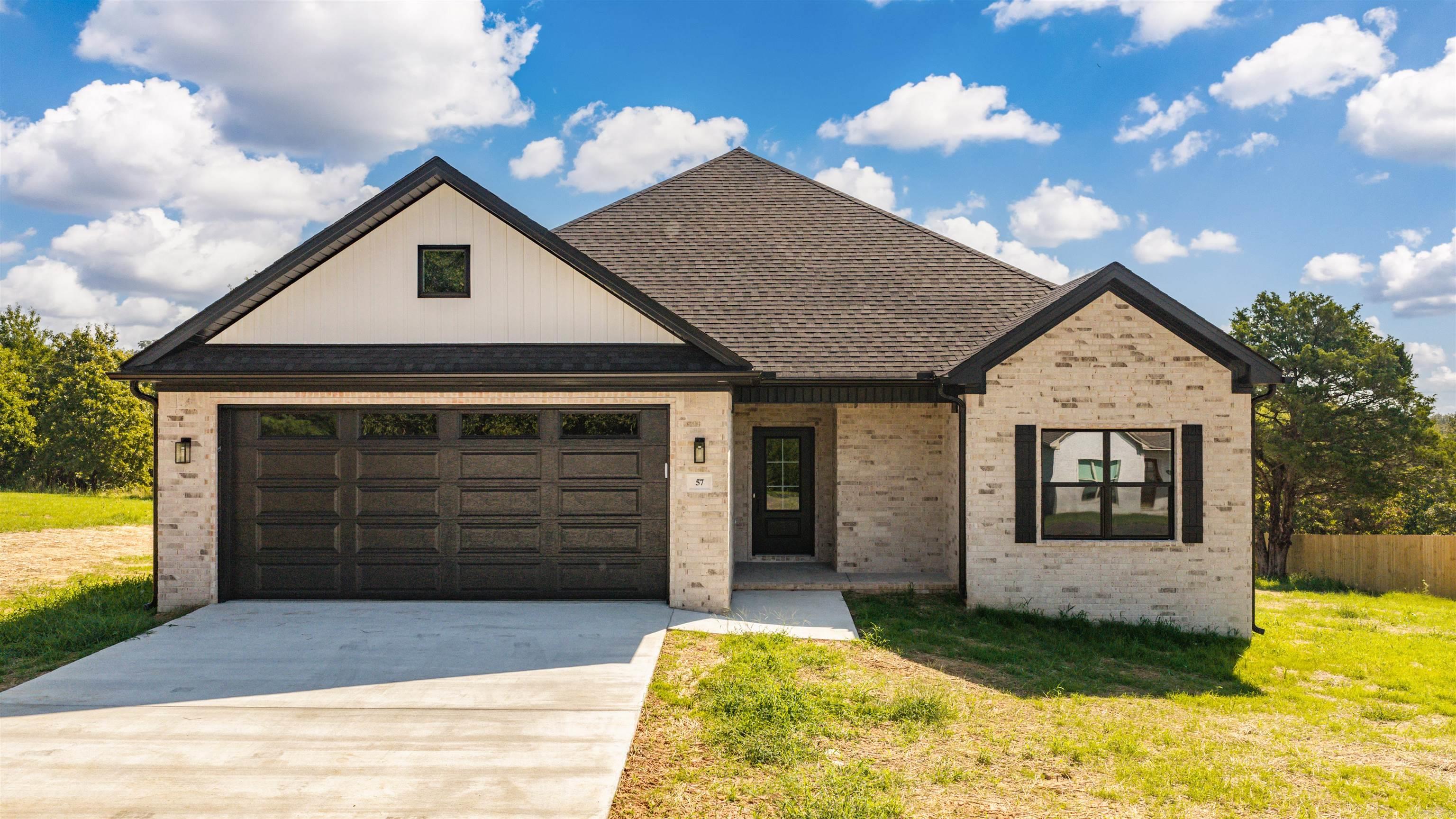 57 Summer Sky Drive Property Photo 1