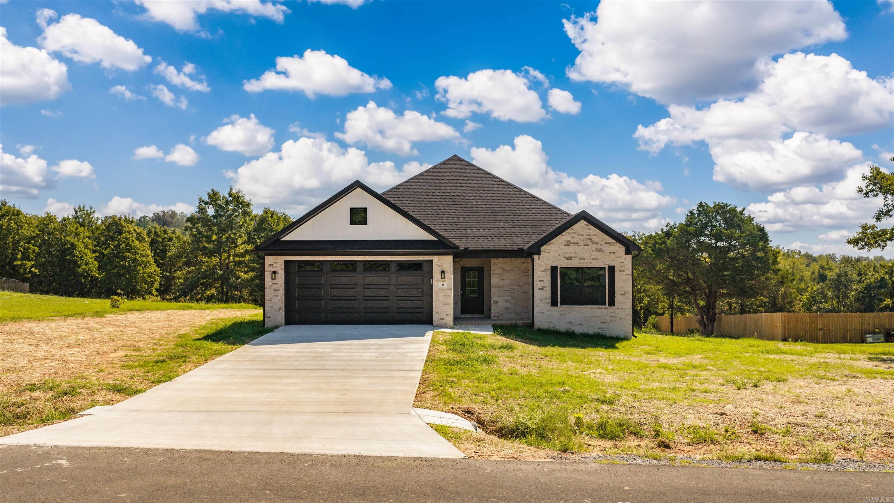 57 Summer Sky Drive Property Photo 2