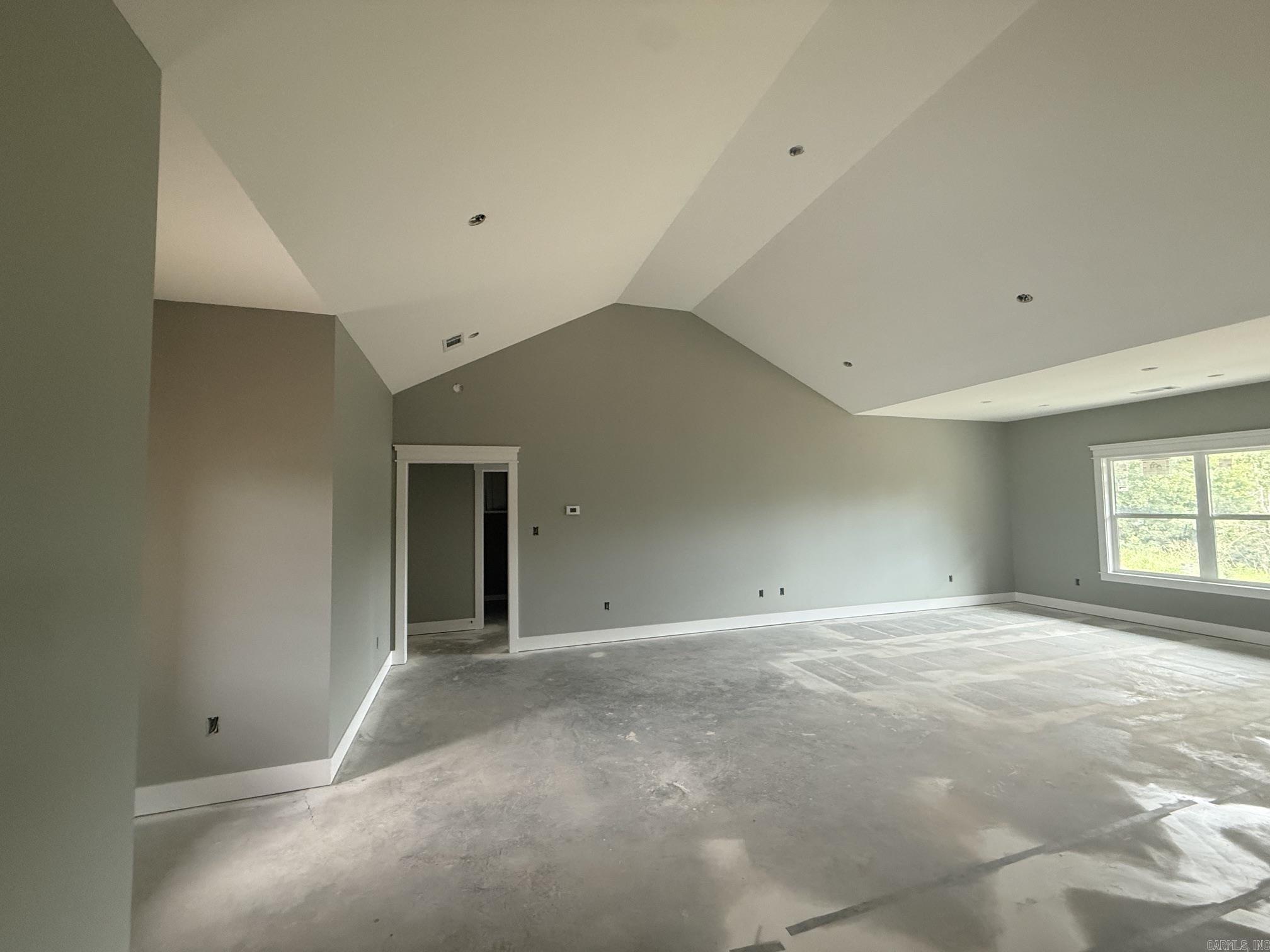 57 Summer Sky Drive Property Photo 8