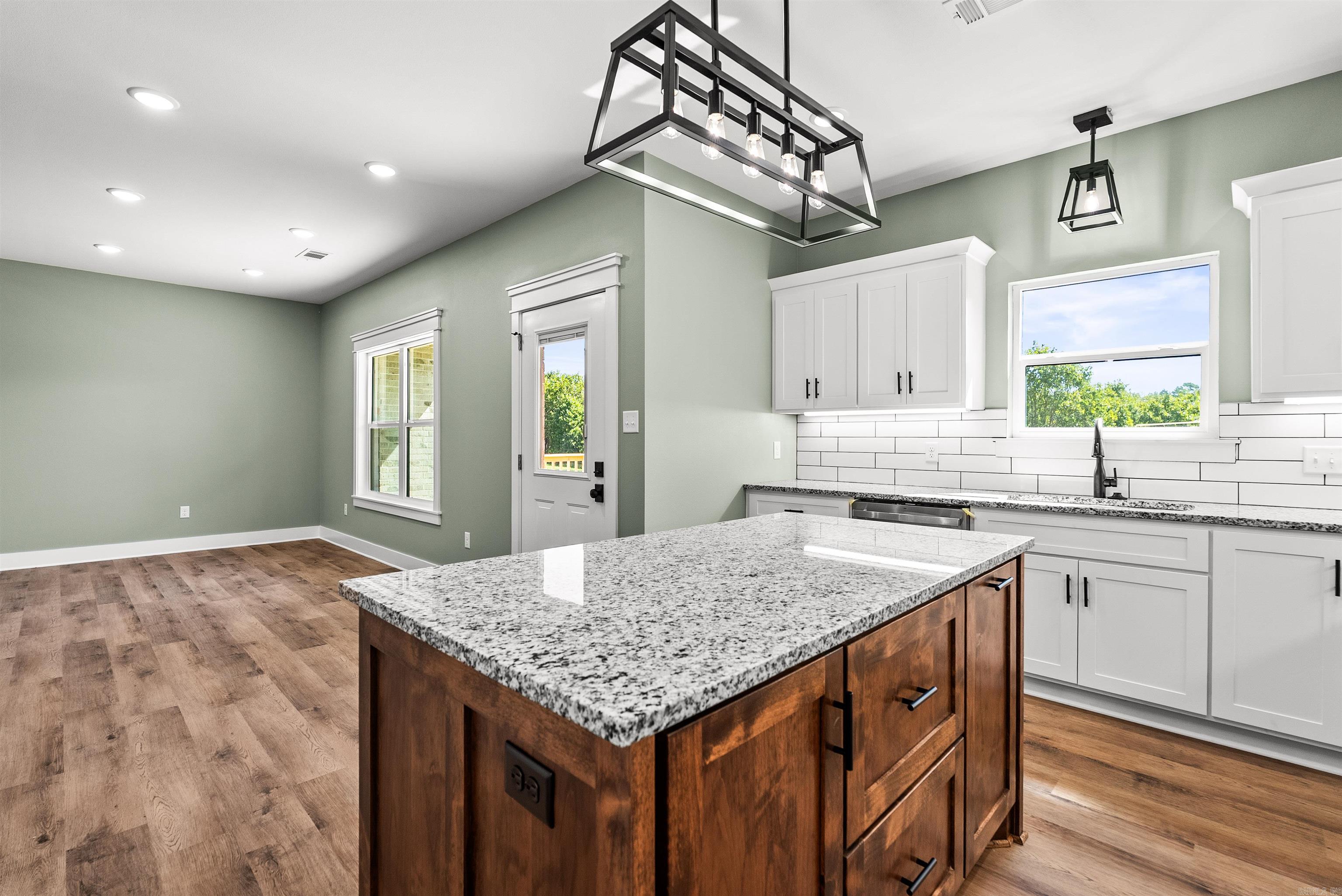 57 Summer Sky Drive Property Photo 12