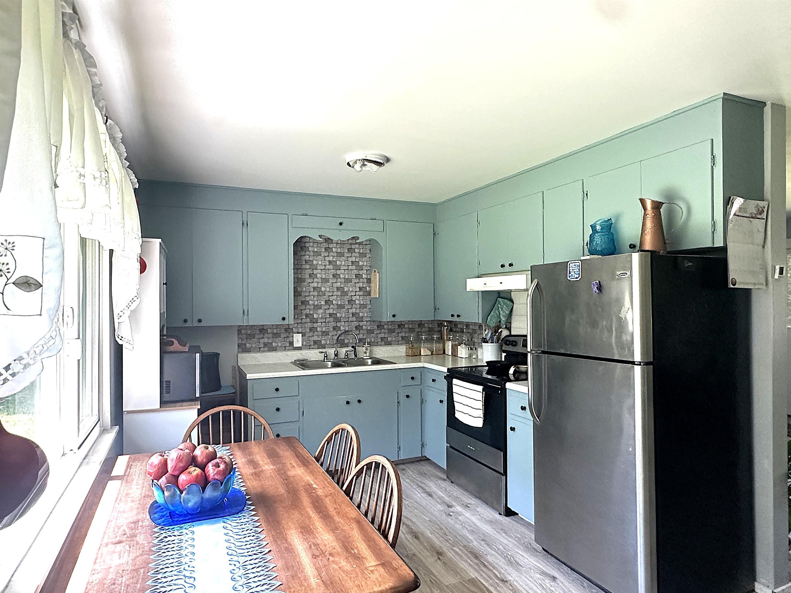 106 Turner Street Property Photo 9