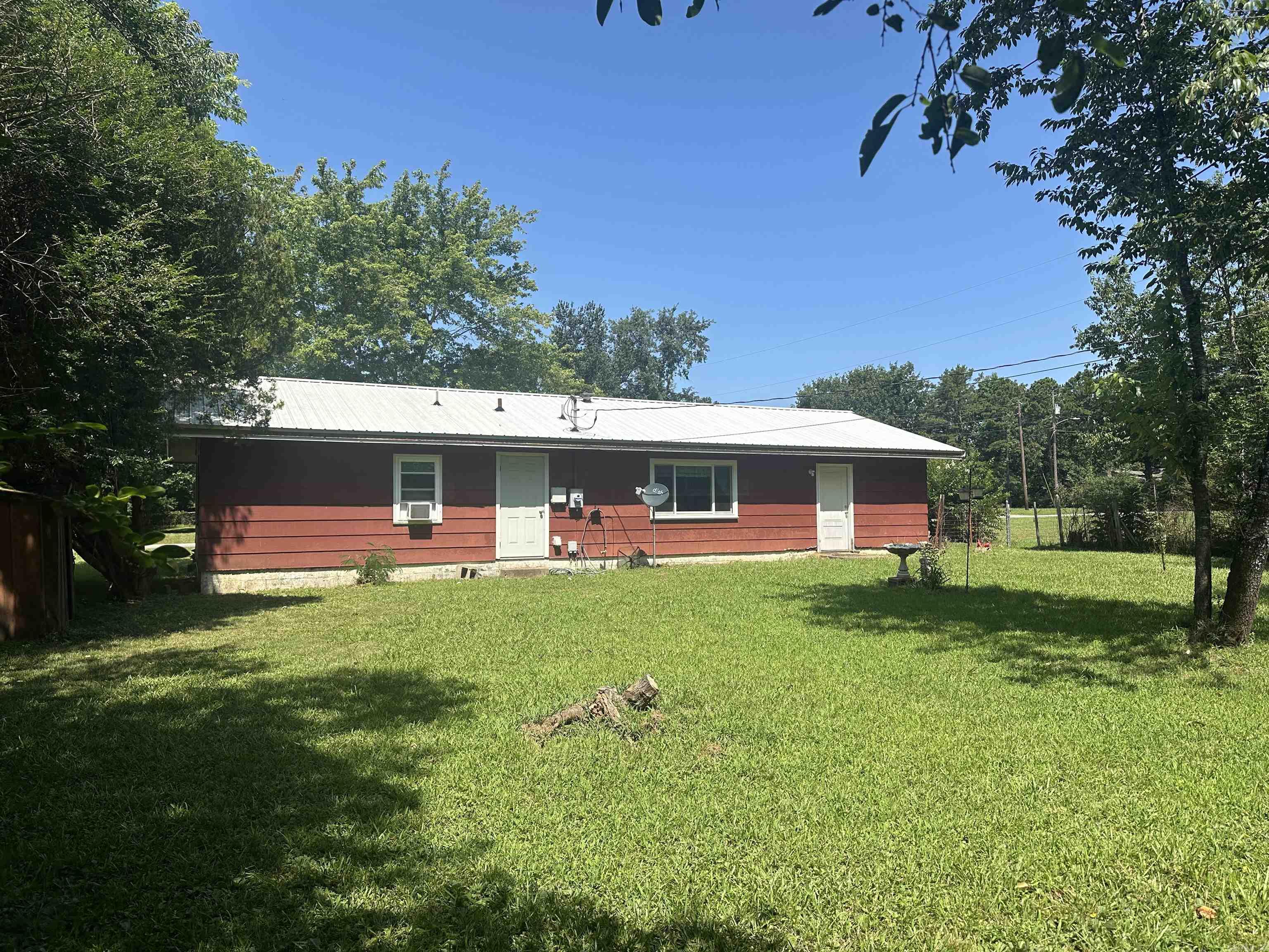 106 Turner Street Property Photo 32