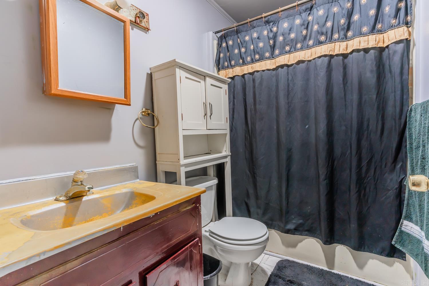 430 Front Street Property Photo 12