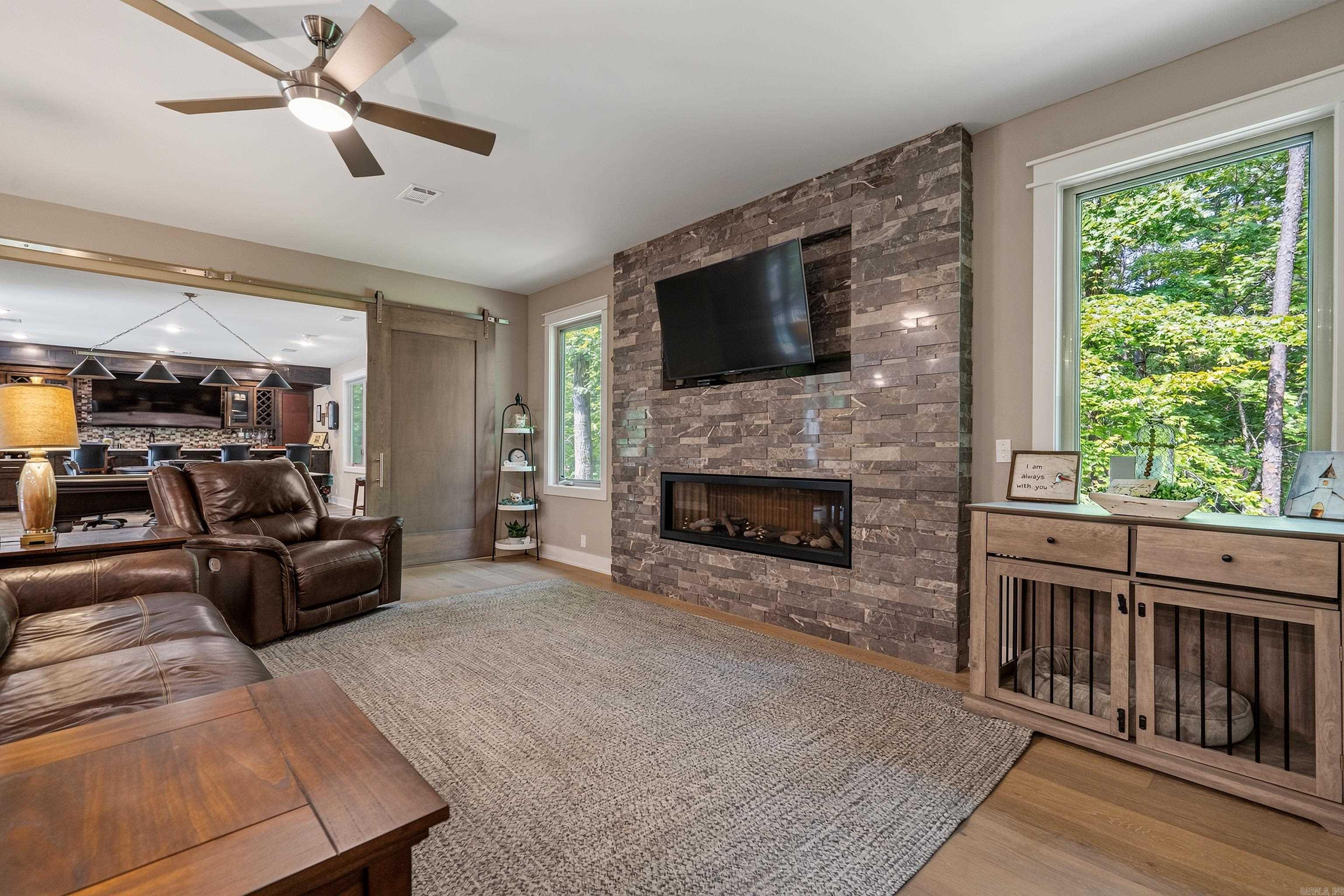 9 Fenix Circle Property Photo 7
