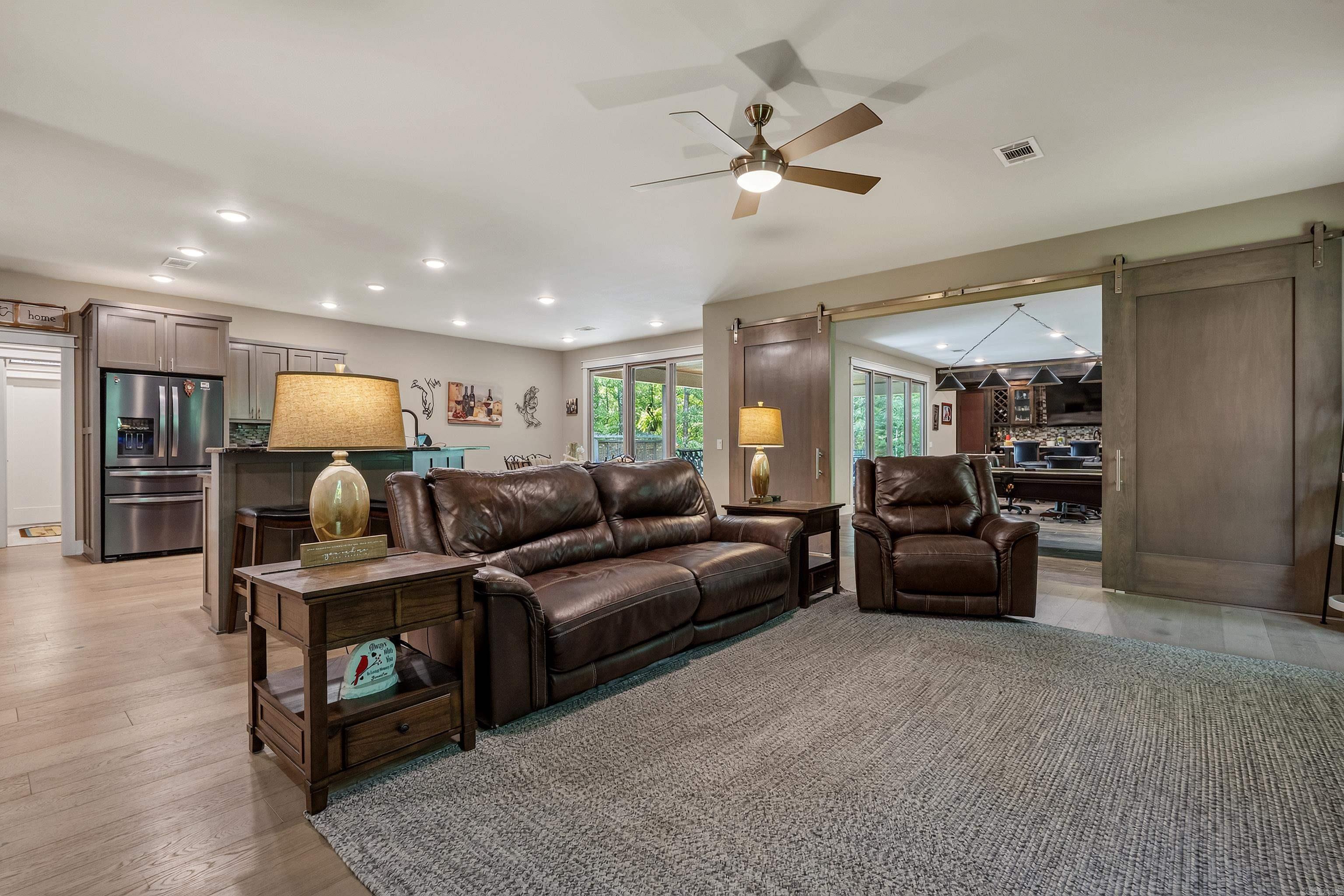 9 Fenix Circle Property Photo 8