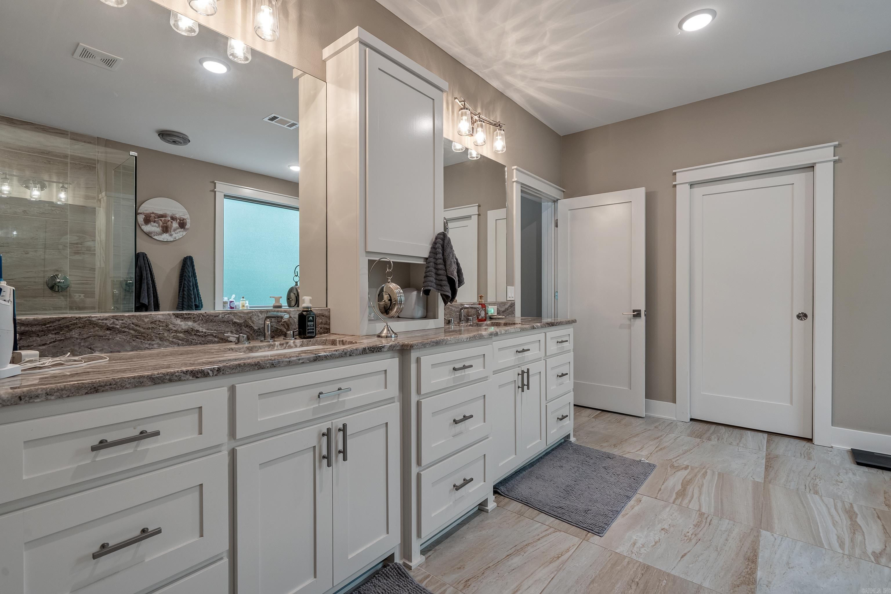 9 Fenix Circle Property Photo 31
