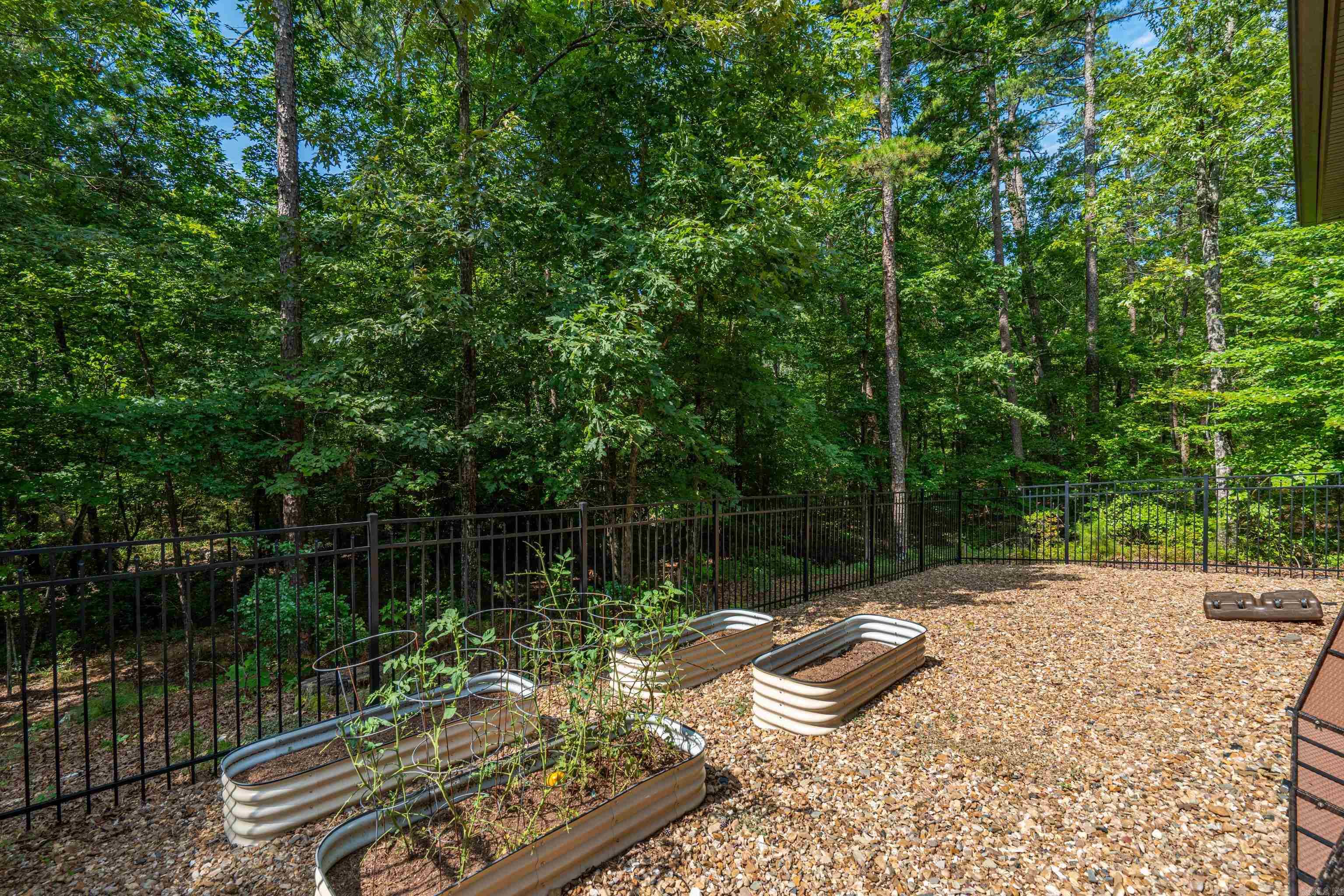 9 Fenix Circle Property Photo 46