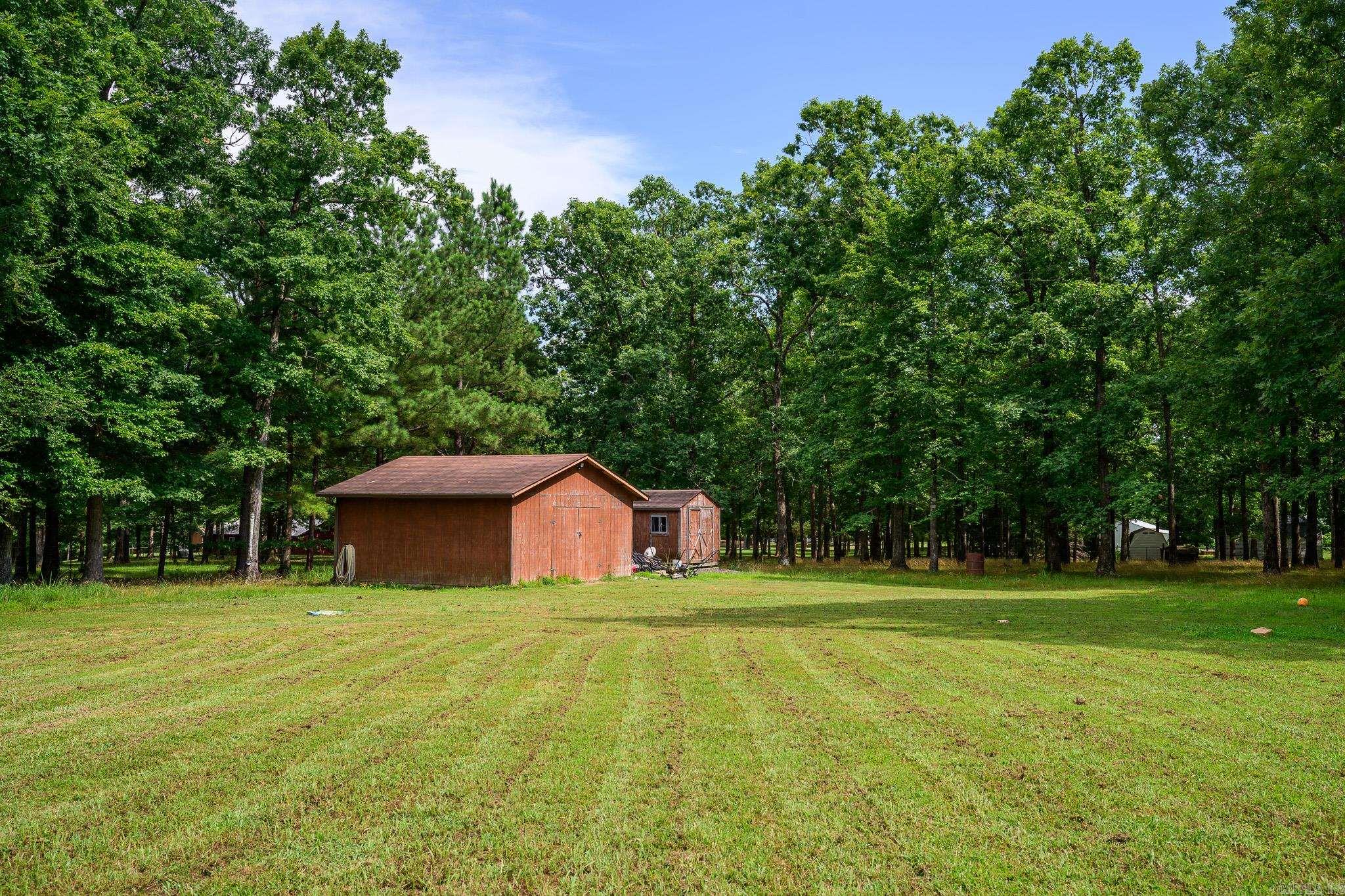 162 Dogwood Springs Ln Property Photo 6