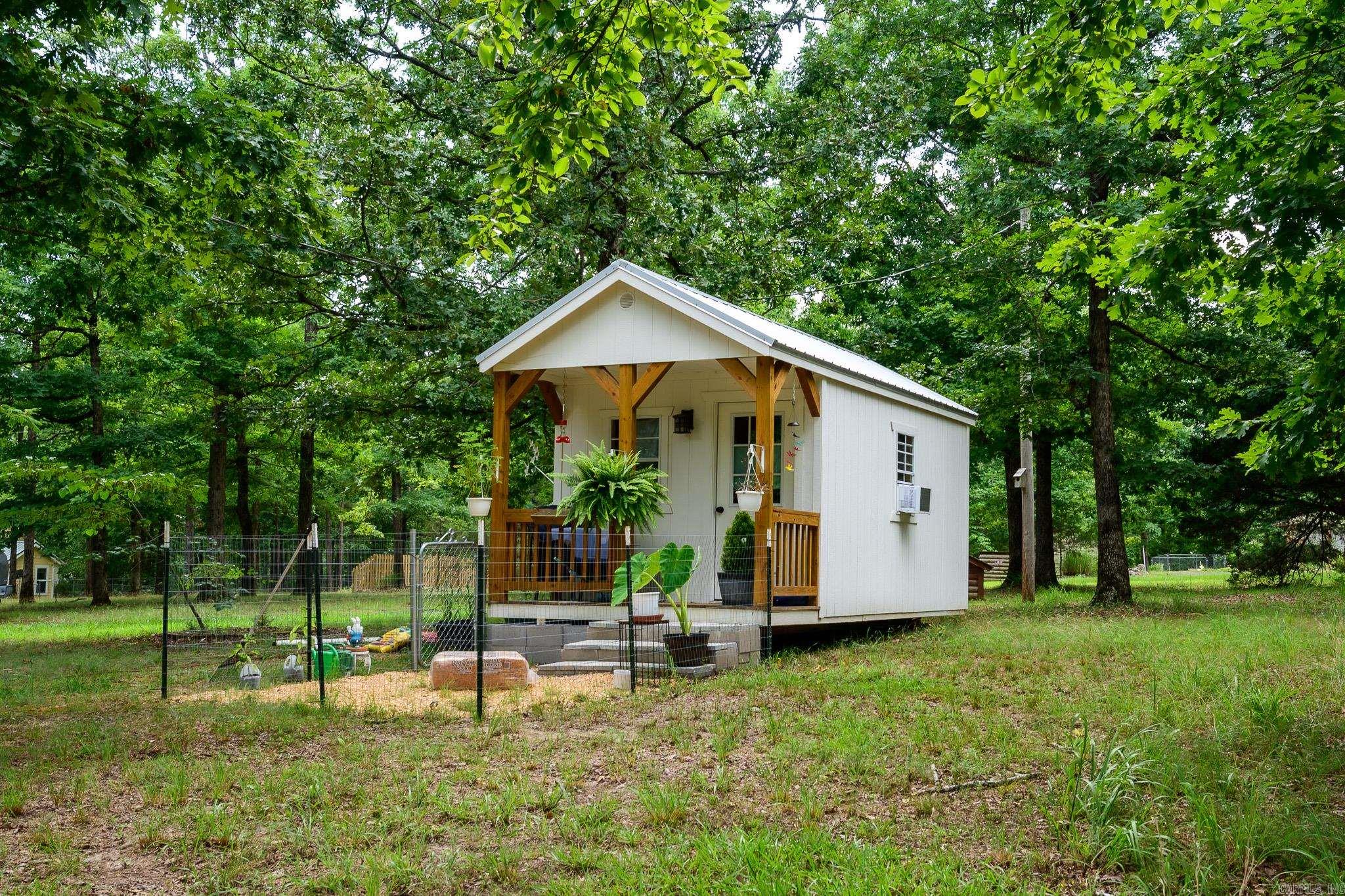 162 Dogwood Springs Ln Property Photo 10