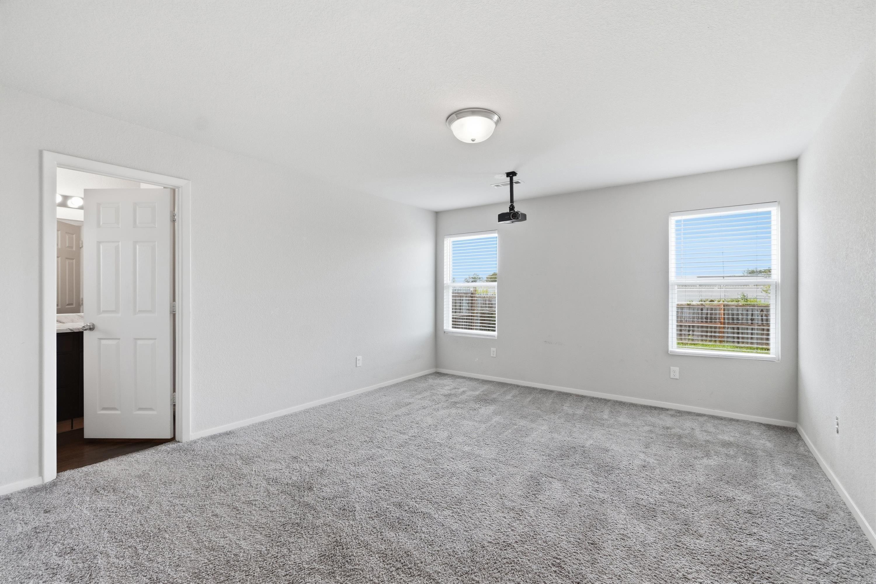 10213 Lori Kaye Drive Property Photo 12